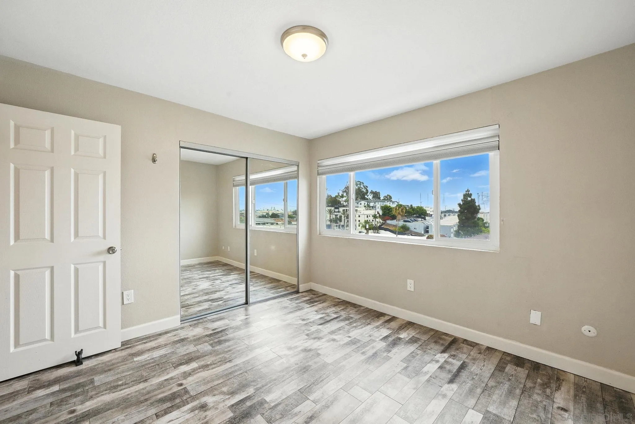 4294 51st St. Unit 4