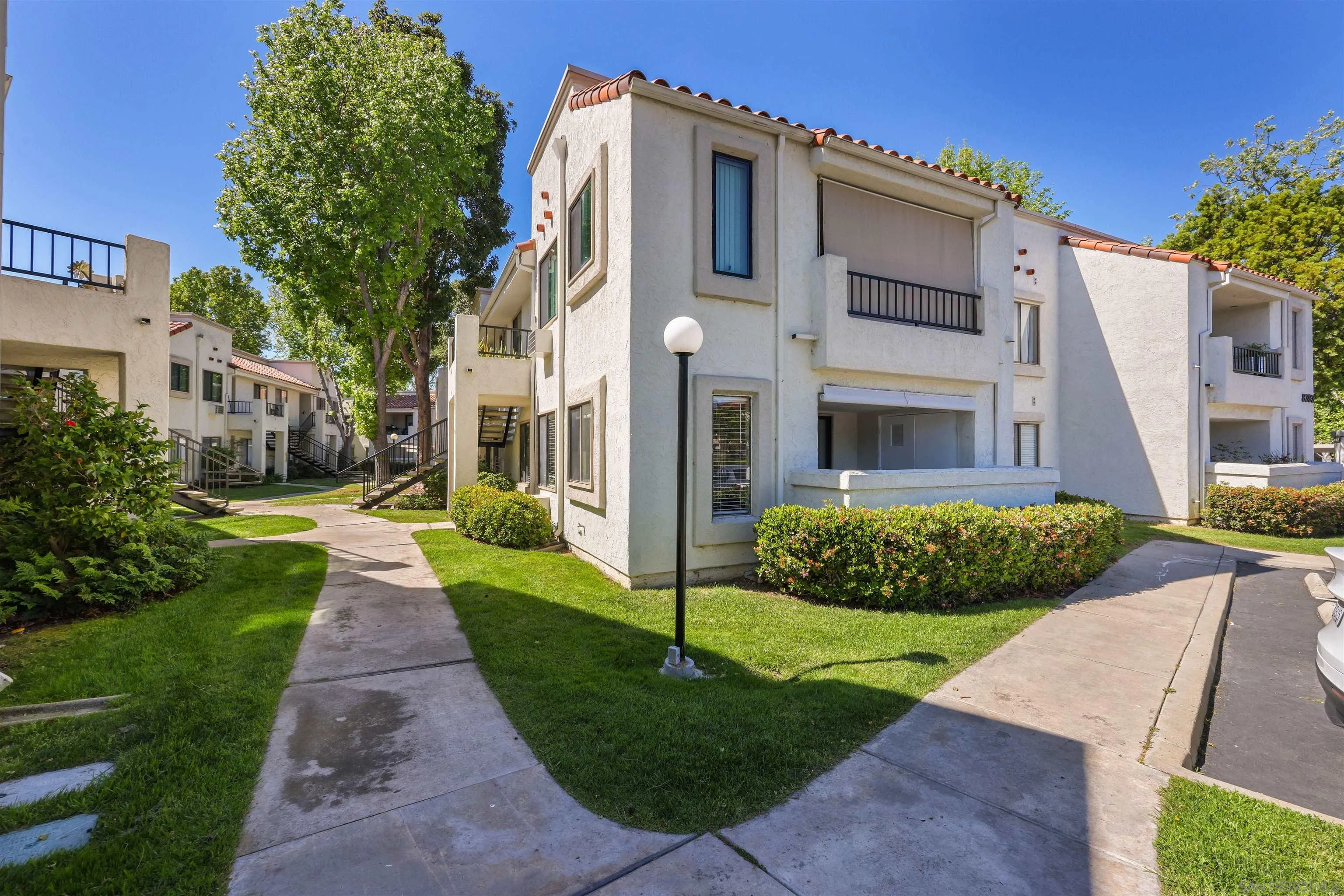 8393 Capricorn Unit 91