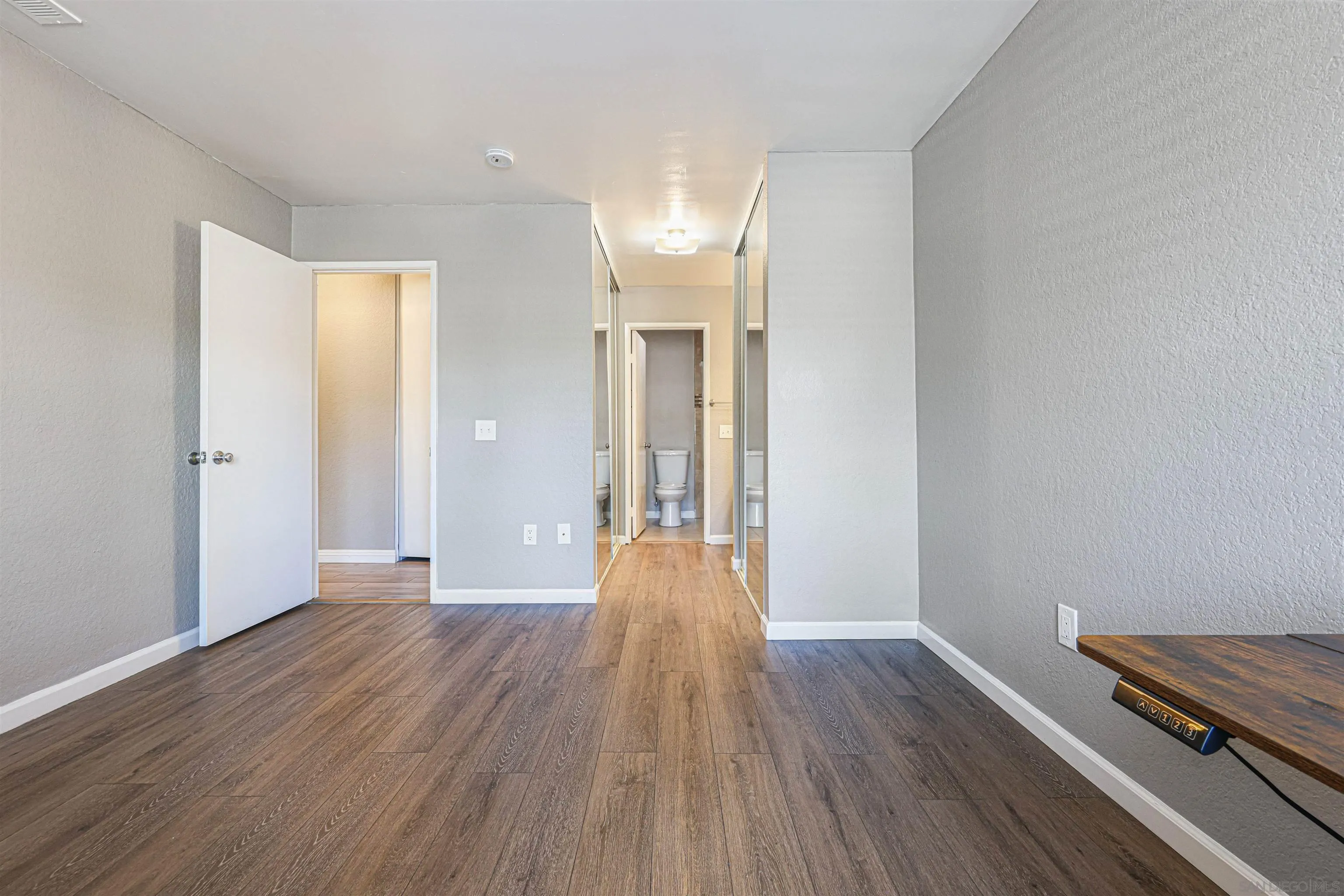 8393 Capricorn Unit 91