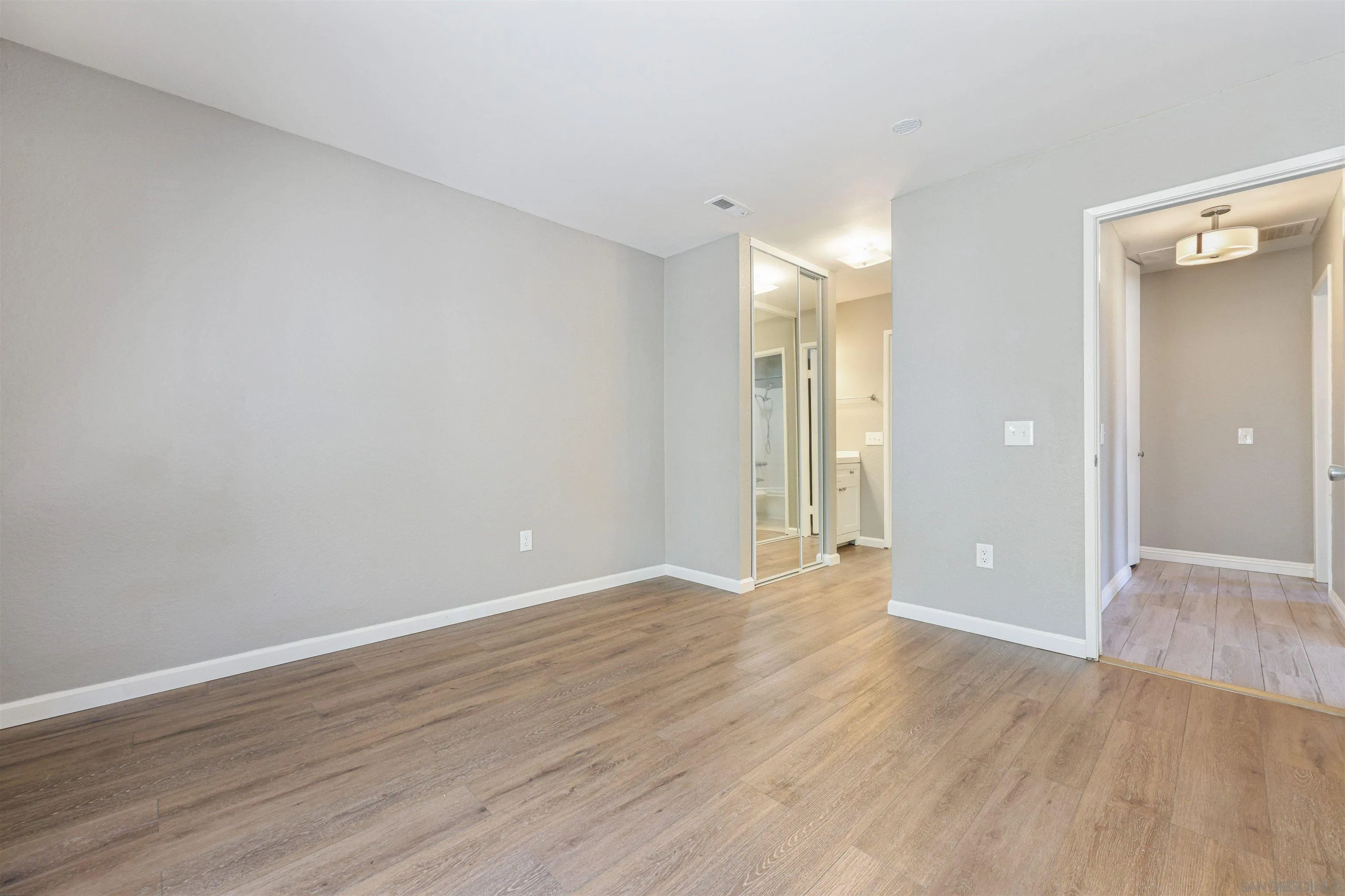 8393 Capricorn Unit 91