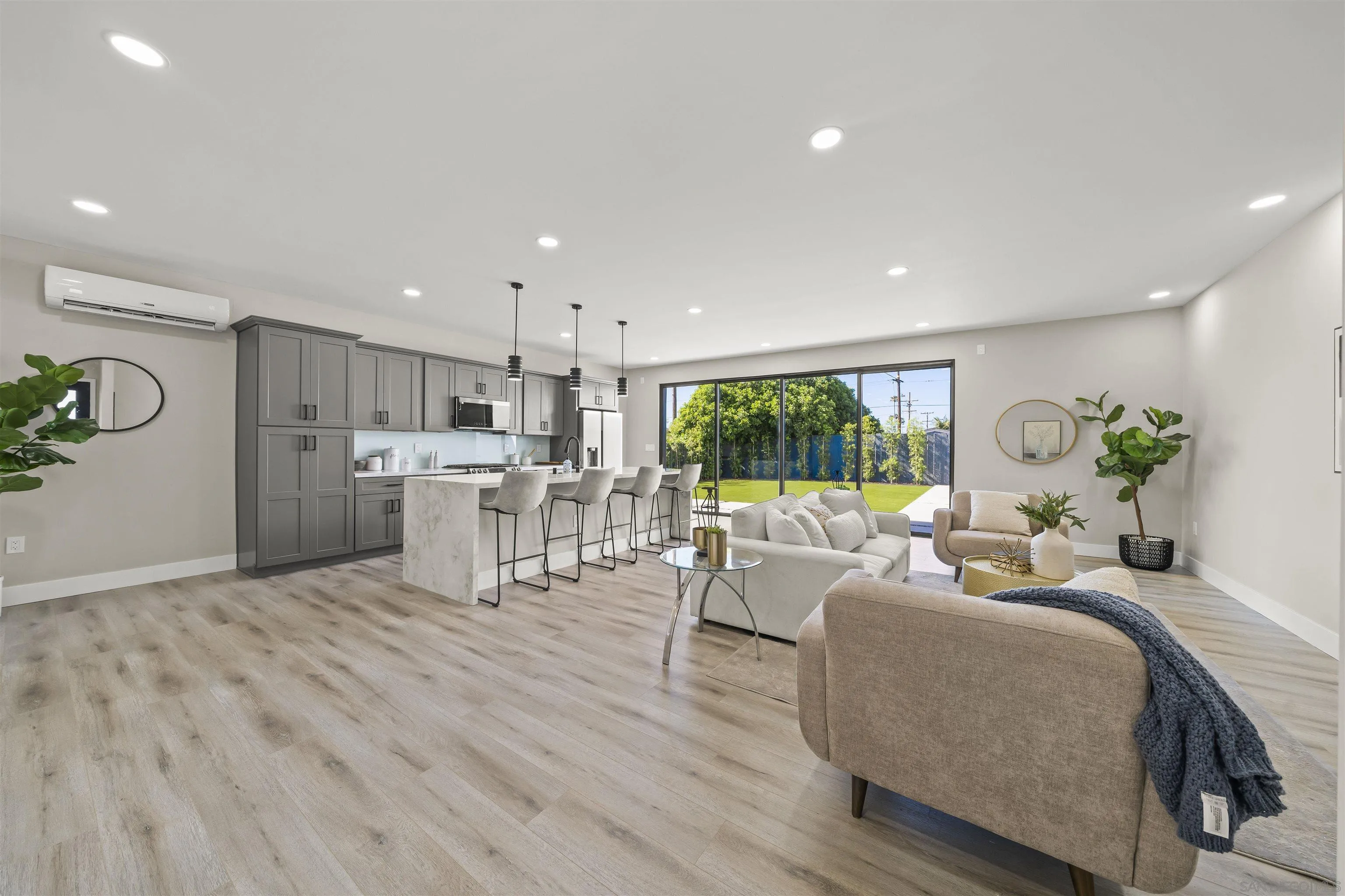 3702 Conrad