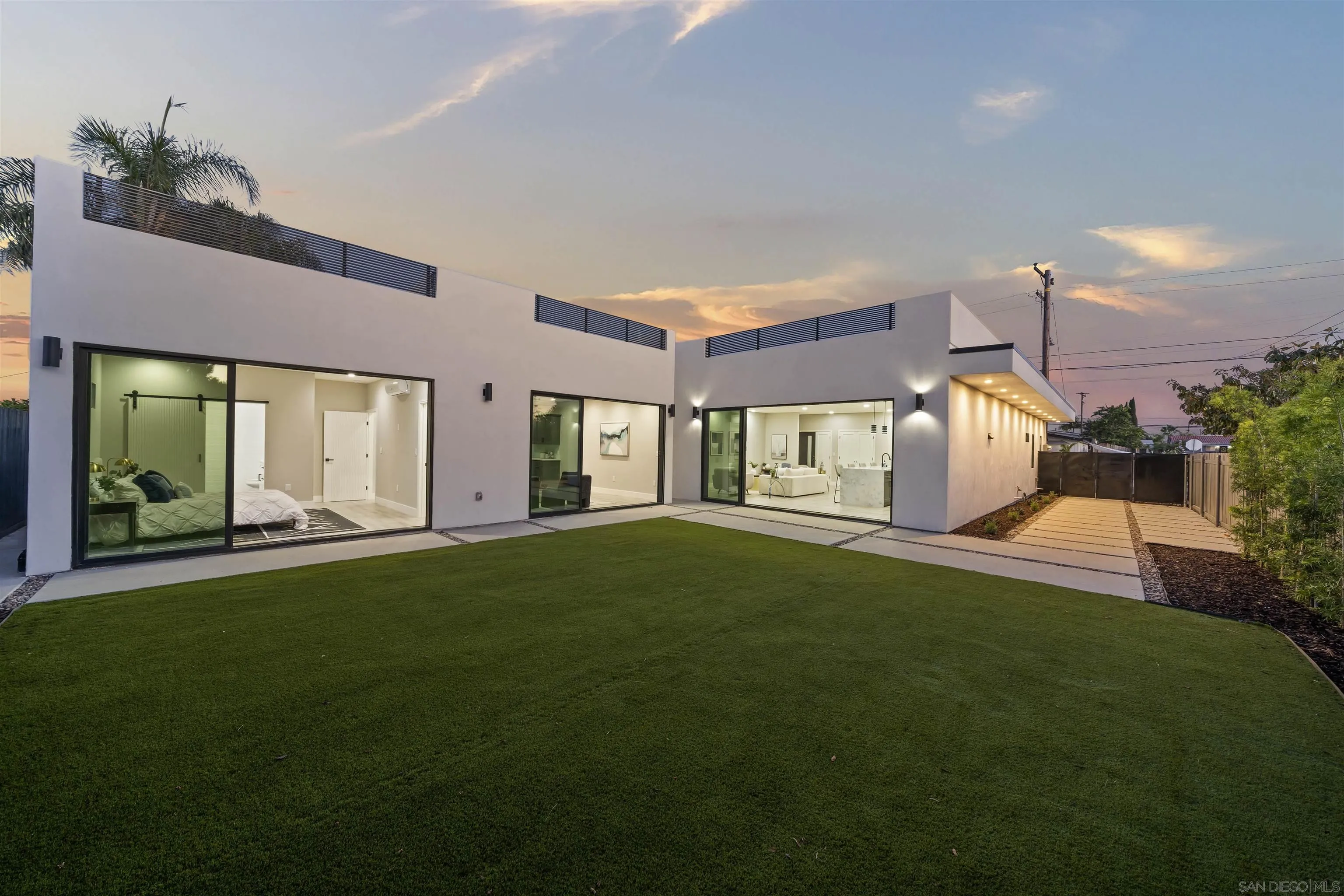 3702 Conrad