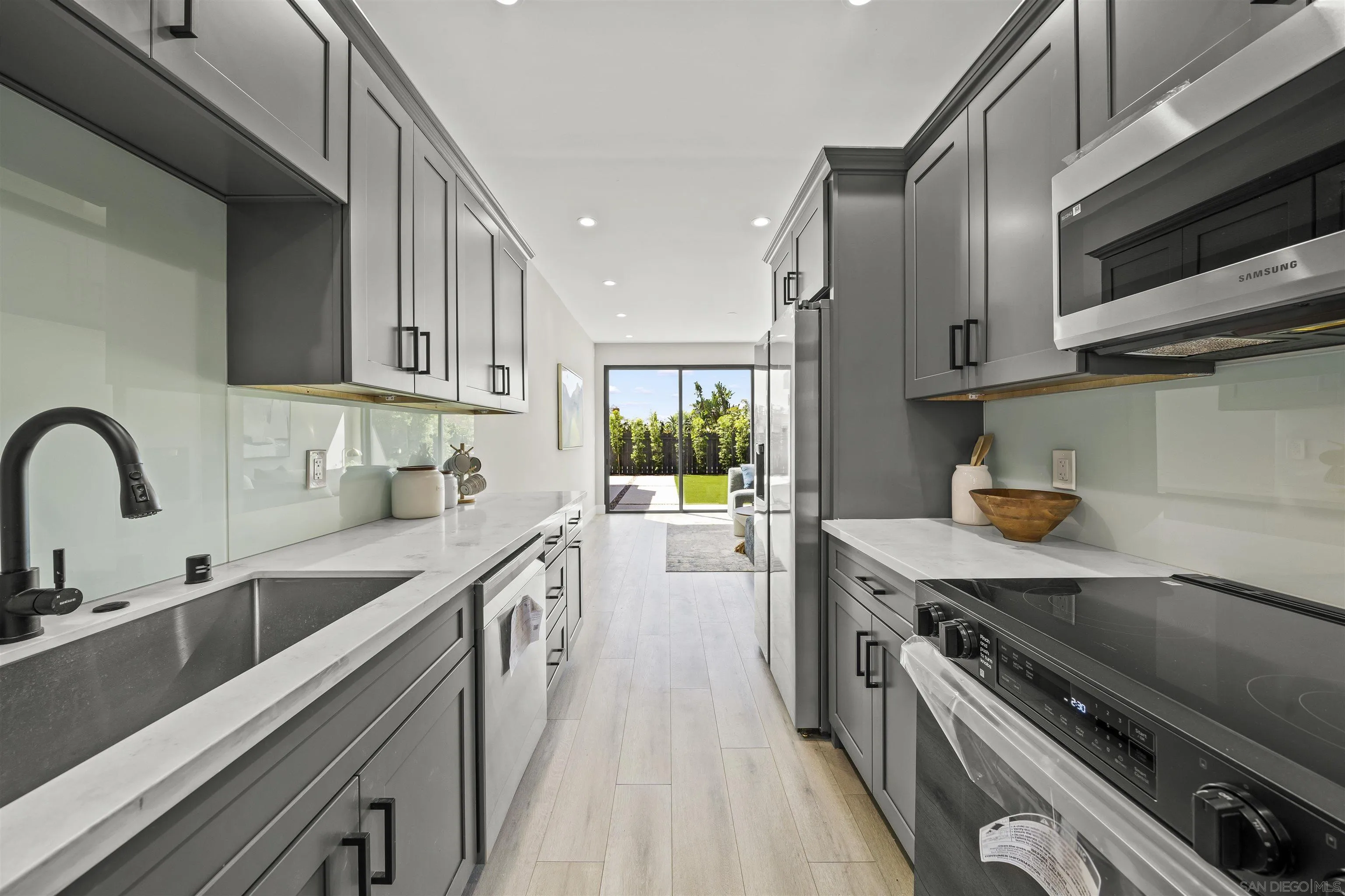 3702 Conrad