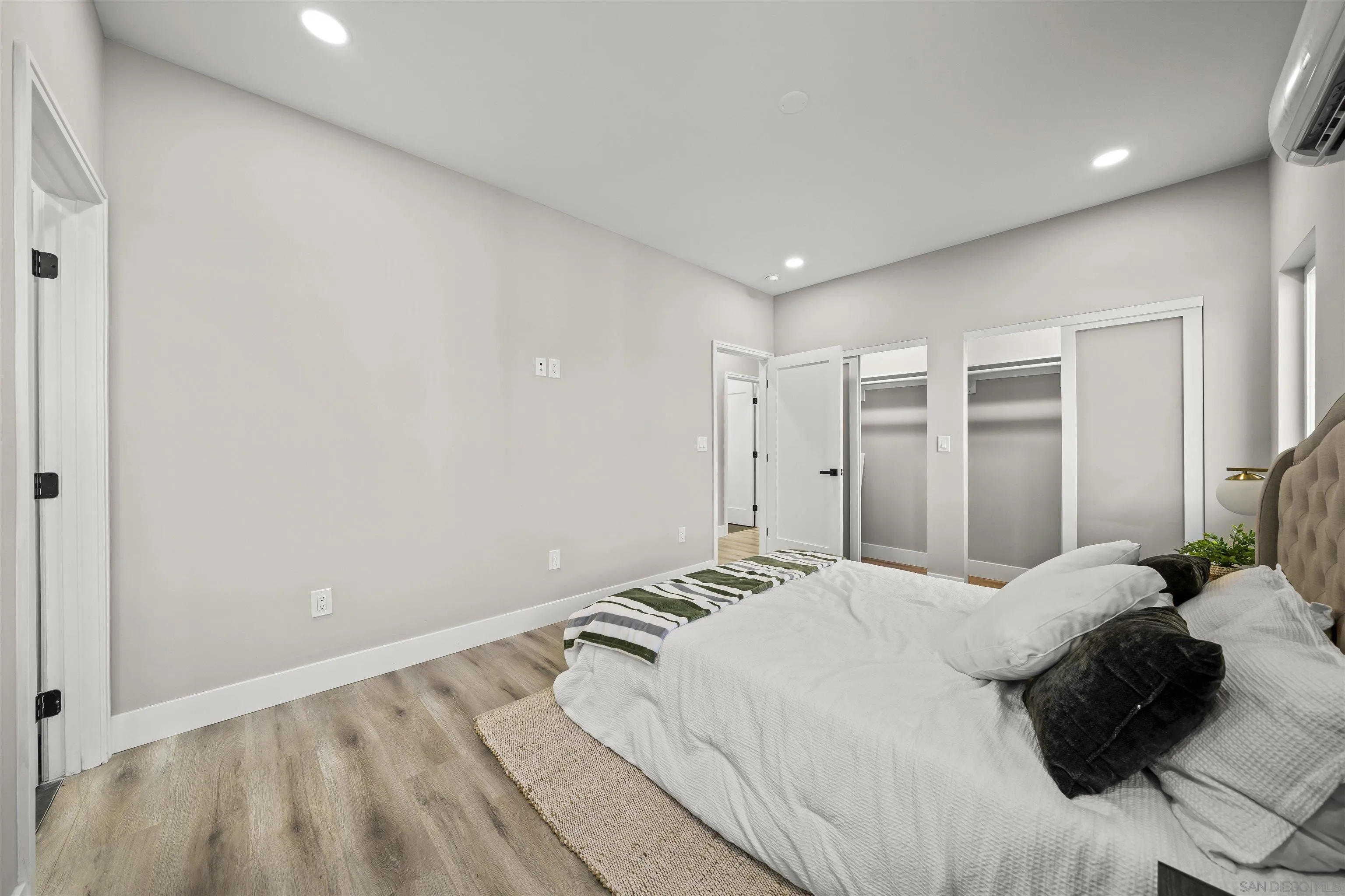 3702 Conrad
