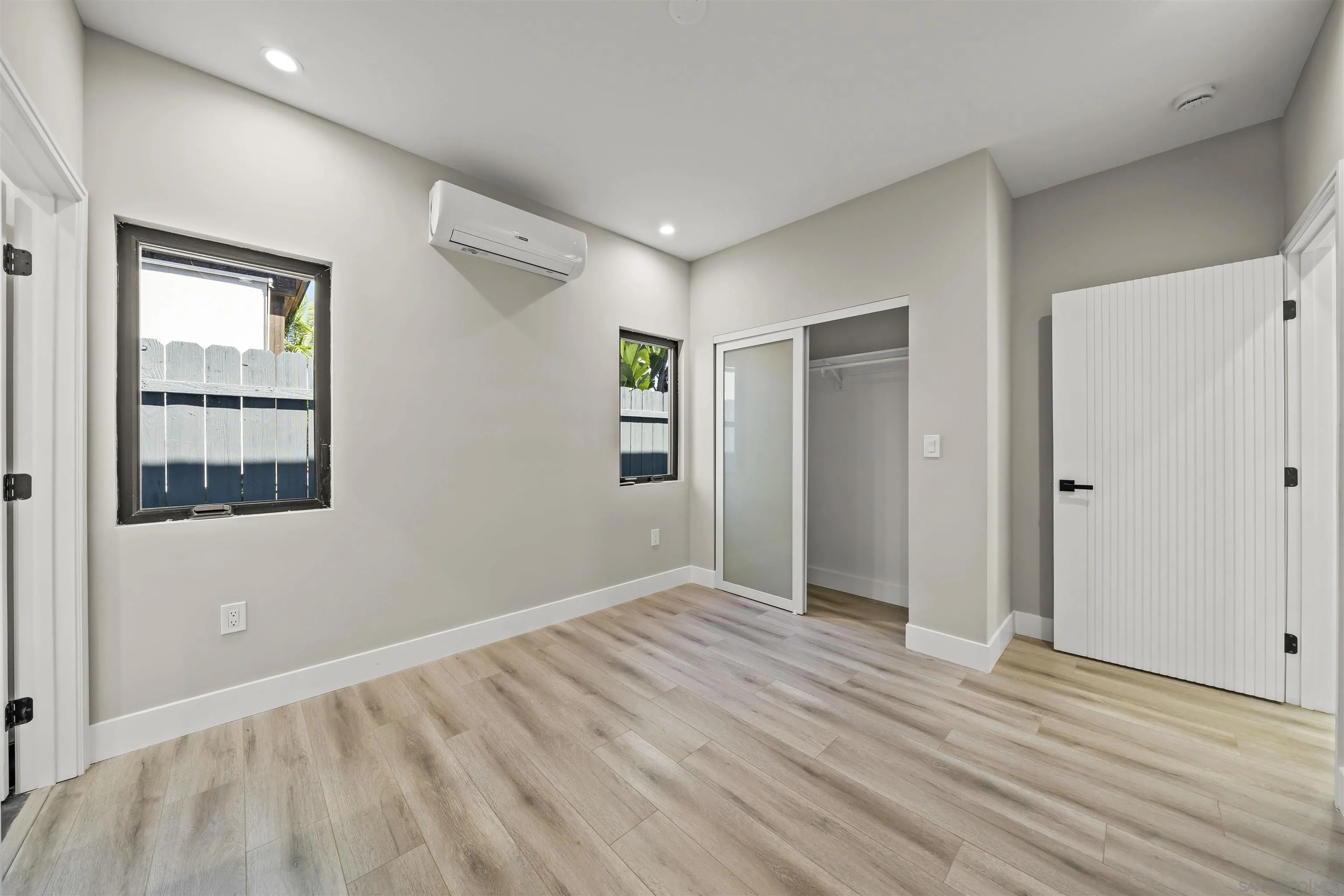 3702 Conrad