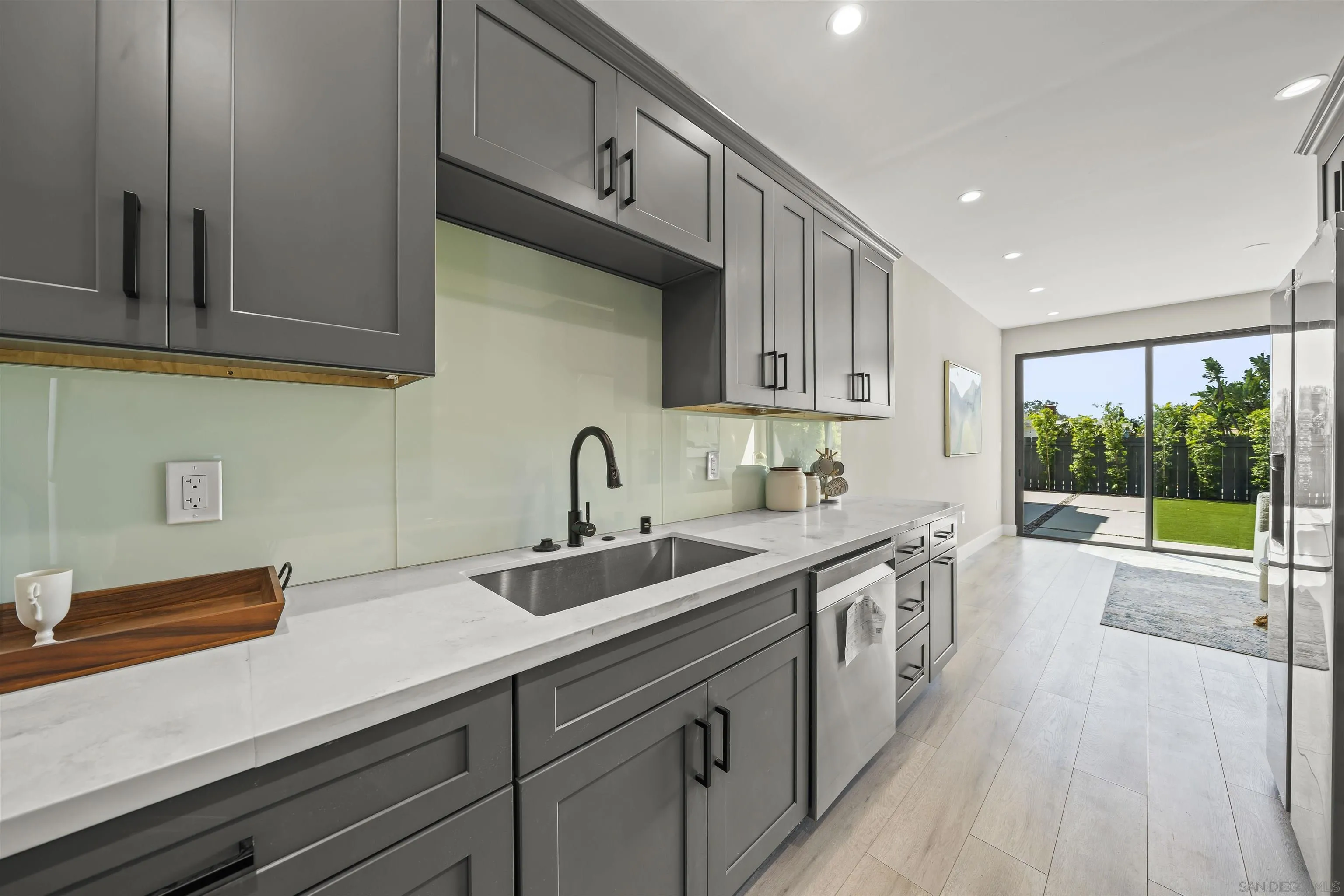 3702 Conrad