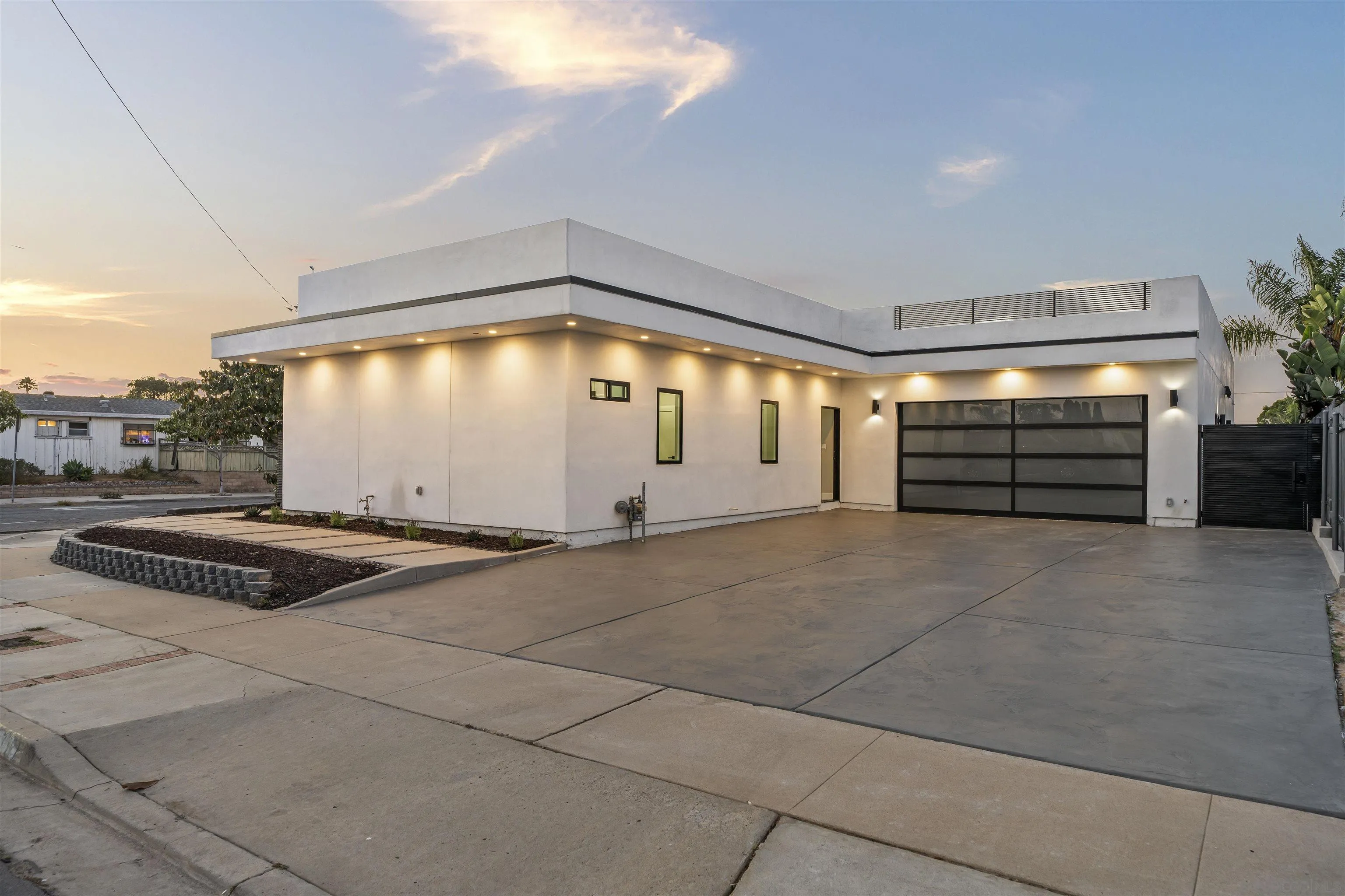 3702 Conrad