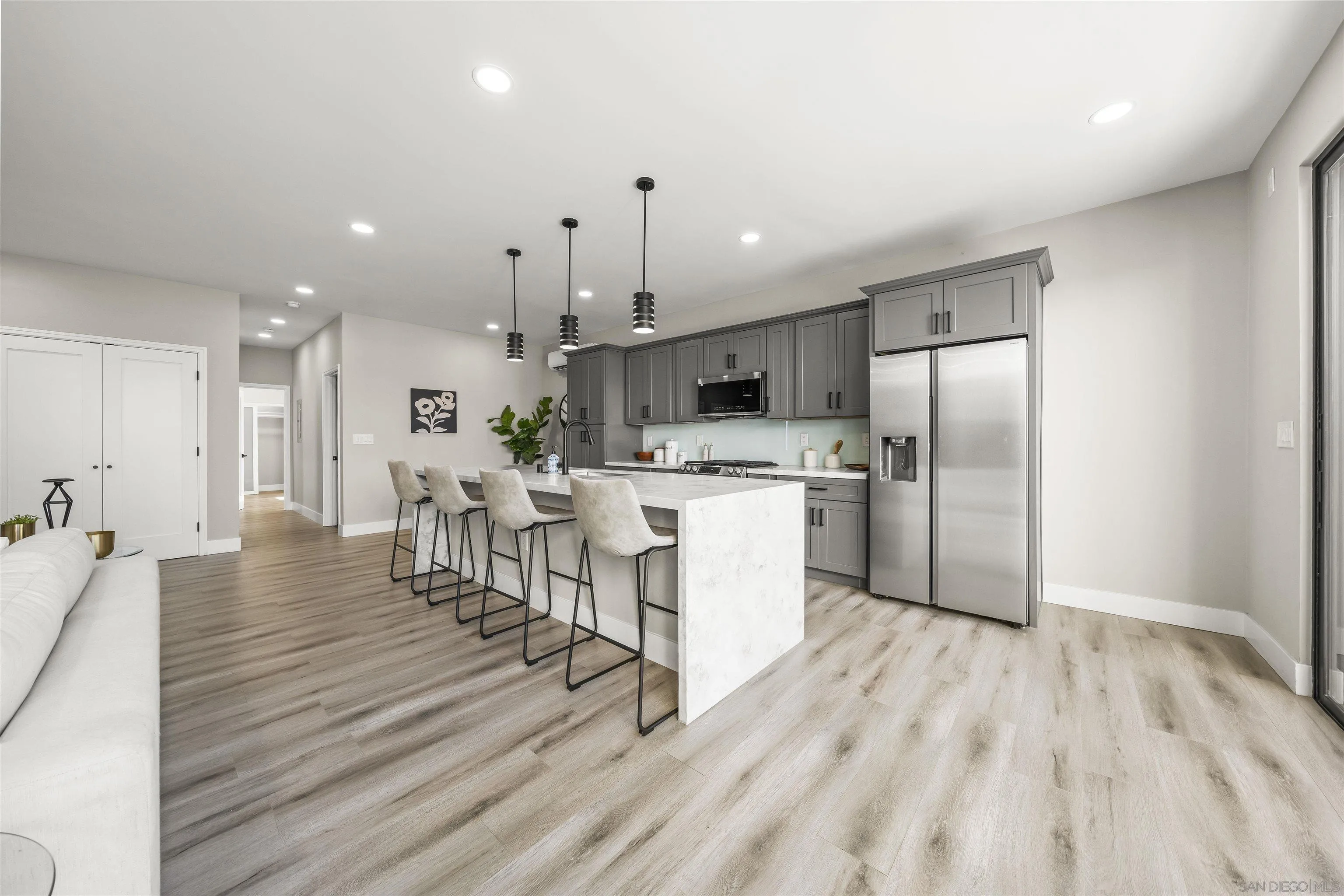 3702 Conrad
