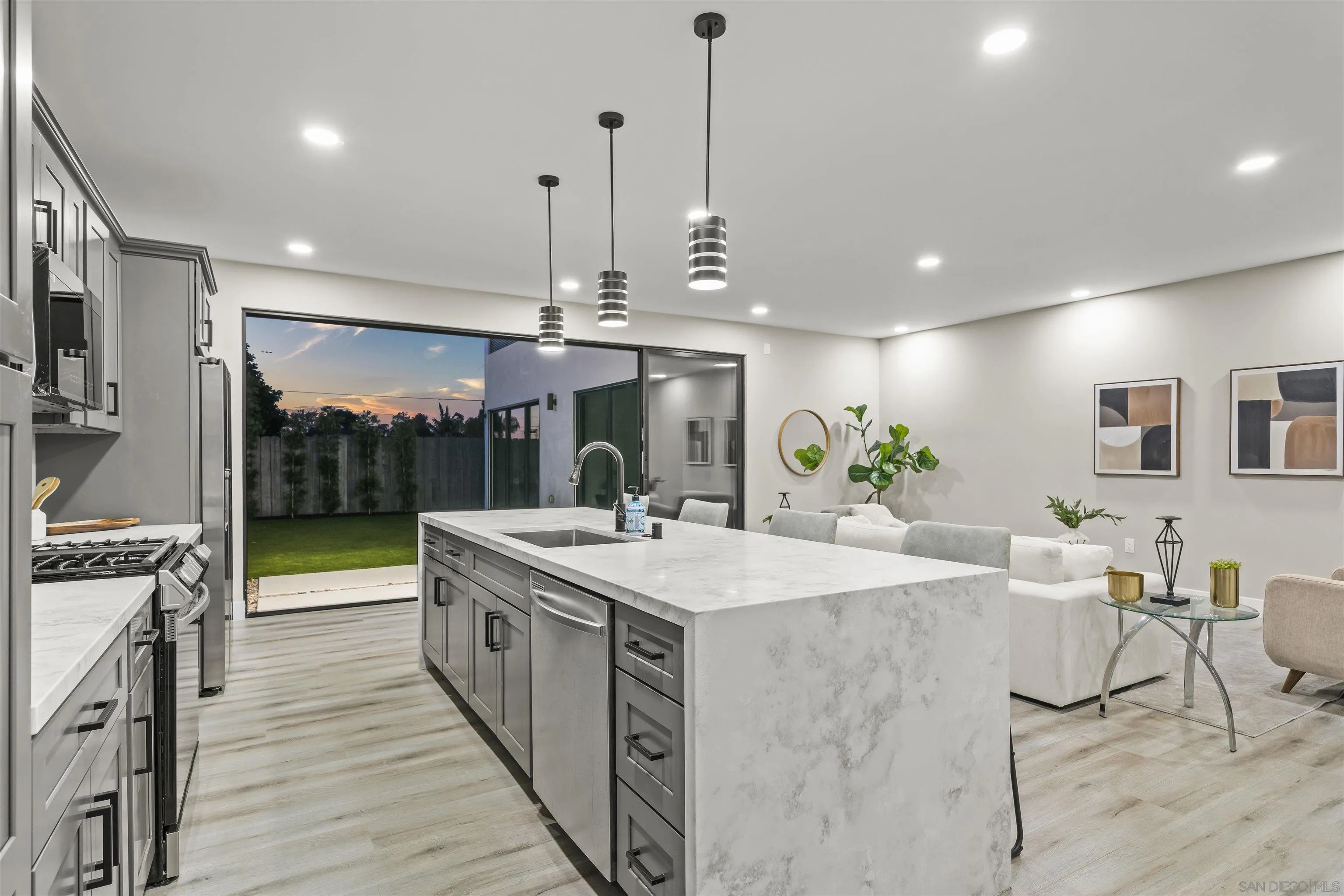 3702 Conrad