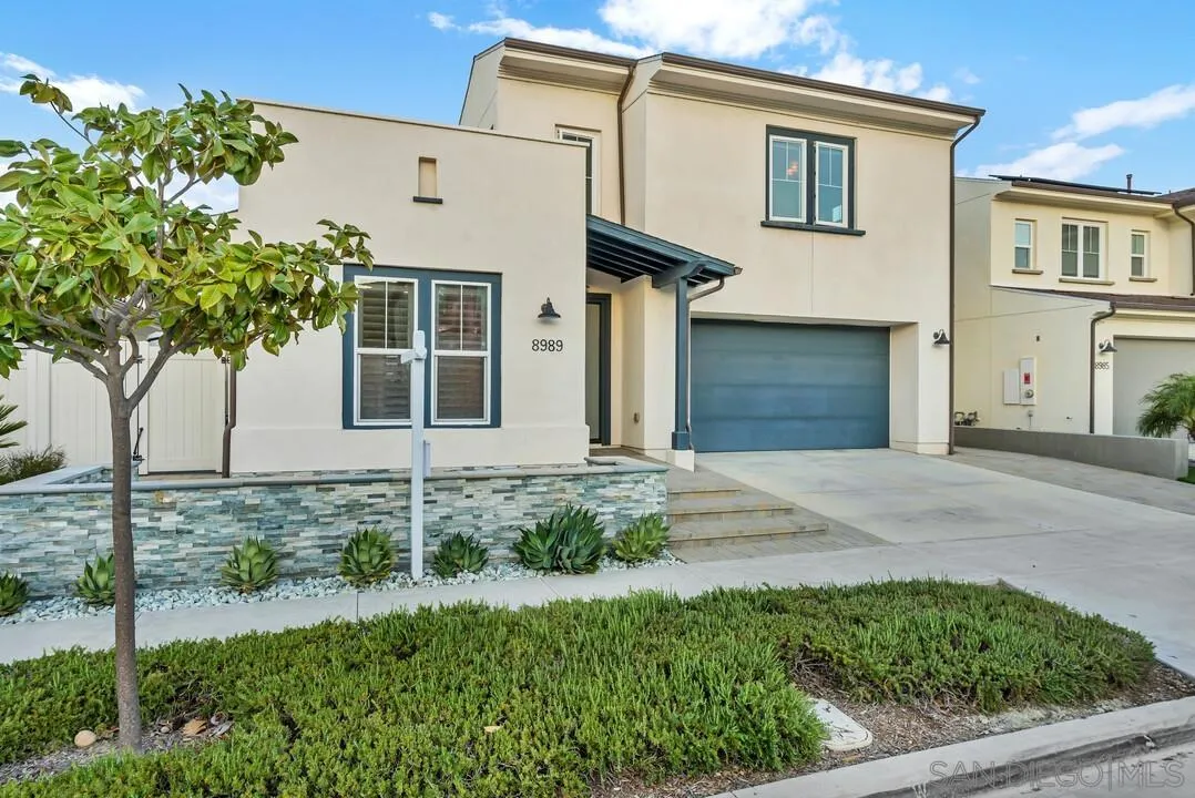8989 Trailridge Ave