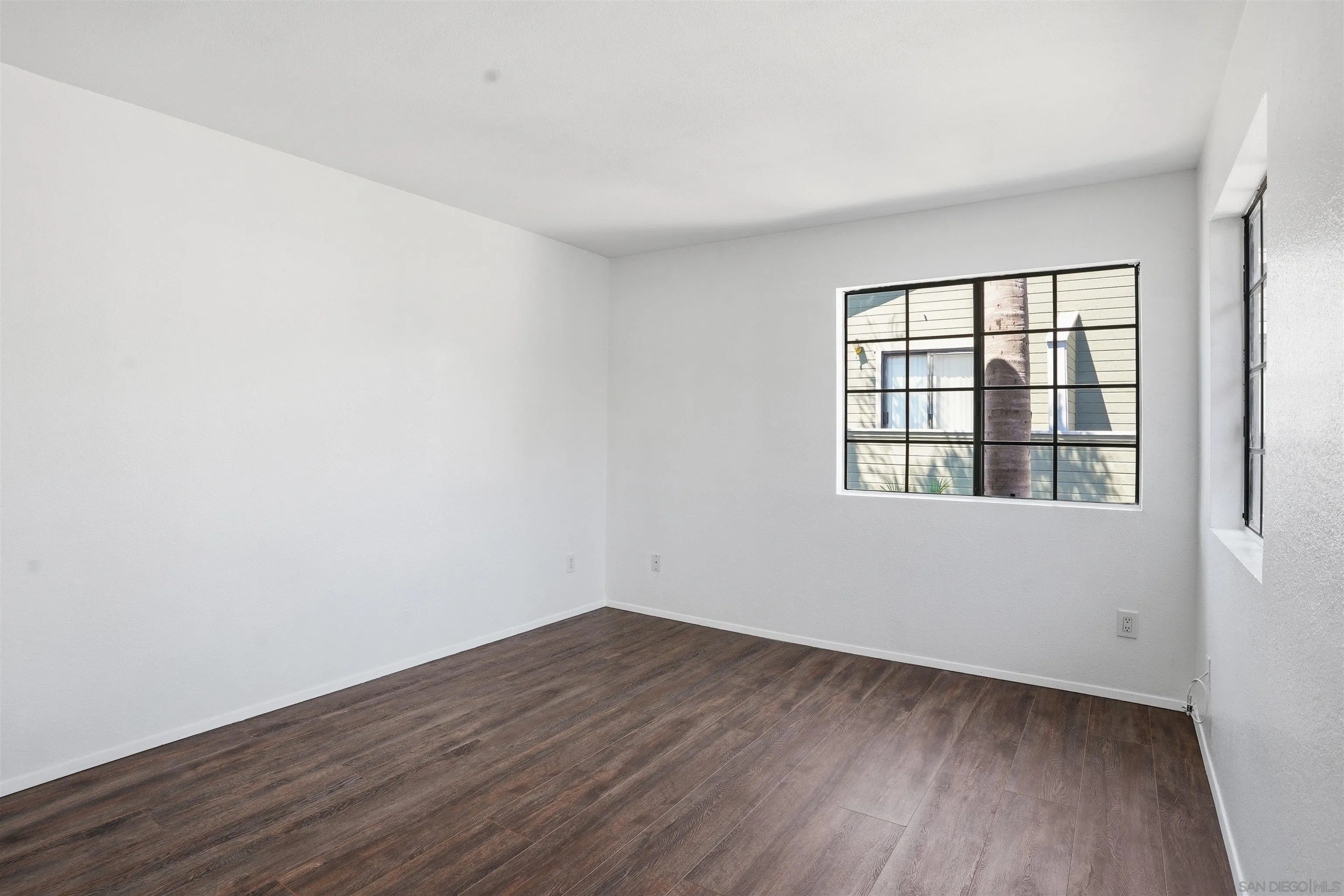 1225 N Broadway Unit 21
