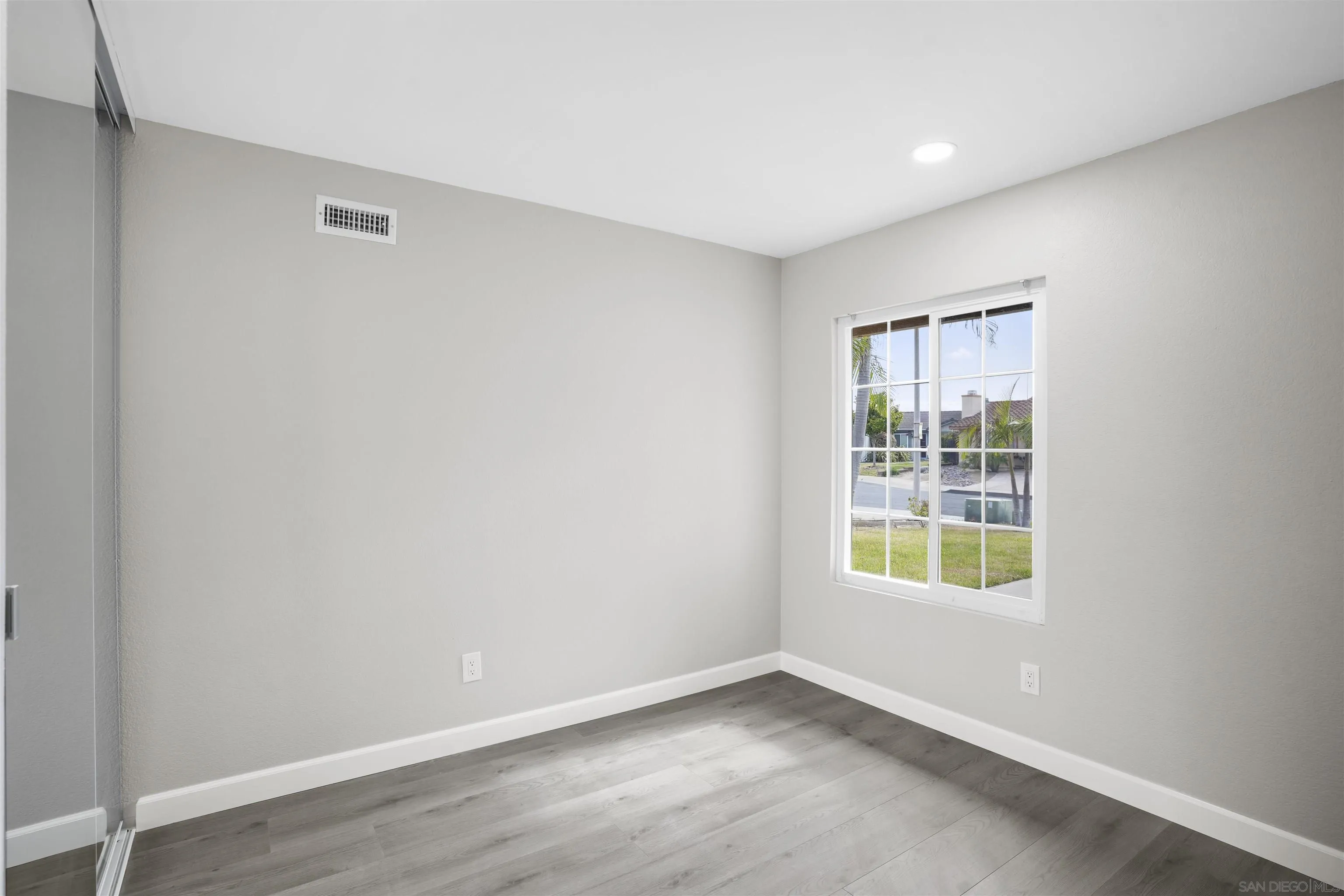10385 Cheviot