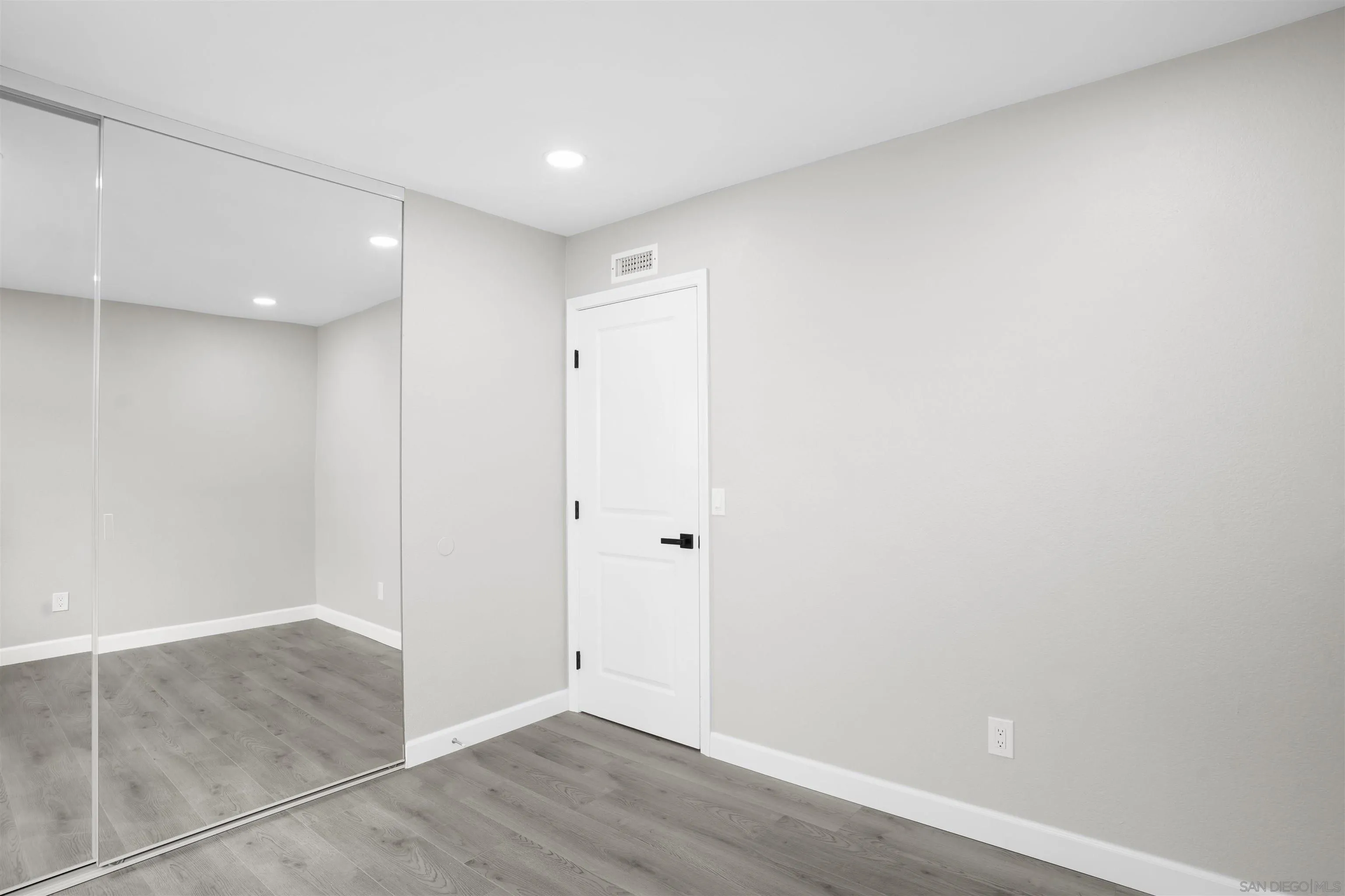 10385 Cheviot