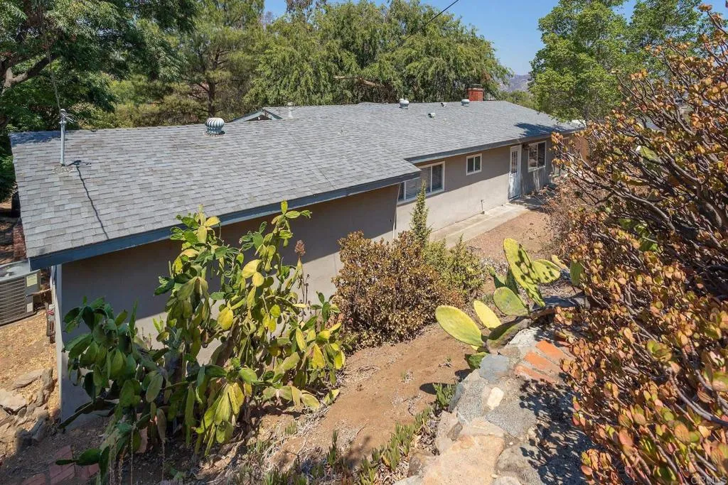 9253 Westhill Road