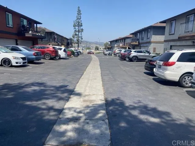 335 Graves Court