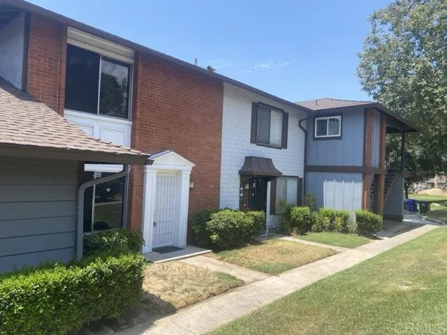 335 Graves Court