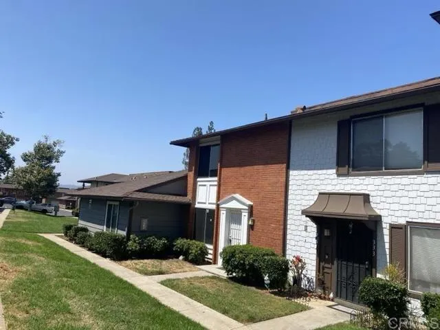 335 Graves Court