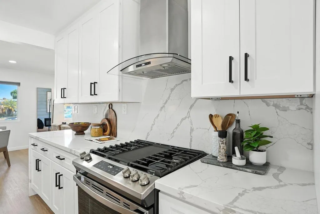 4862 Kesling Court, San Diego
