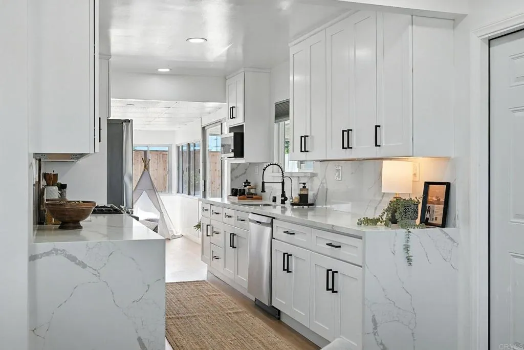 4862 Kesling Court, San Diego