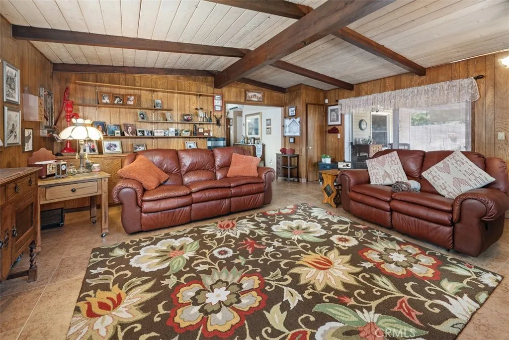 8856 Hammond Drive
