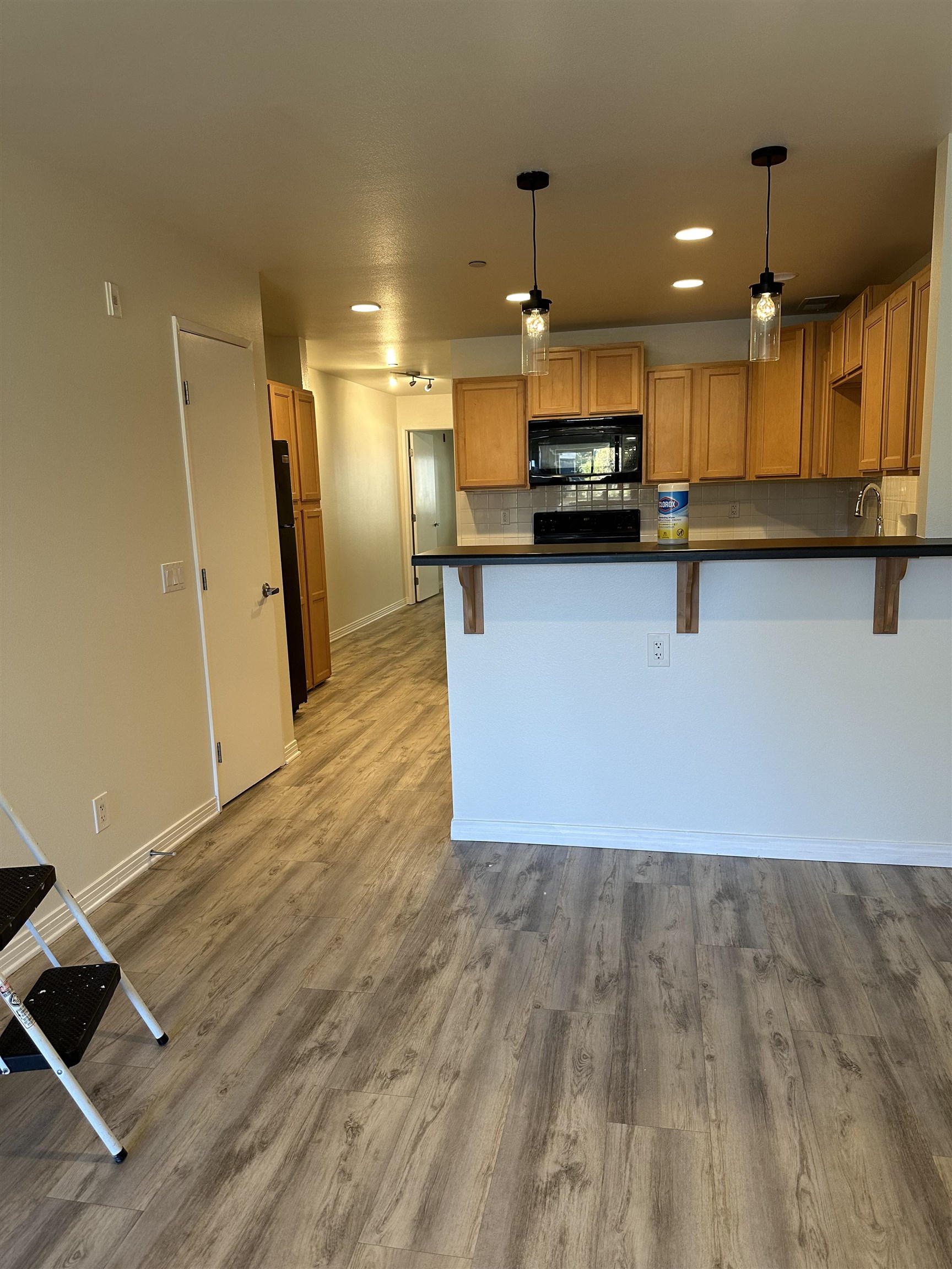 1700 Old Mammoth Rd #22 (door I-106)