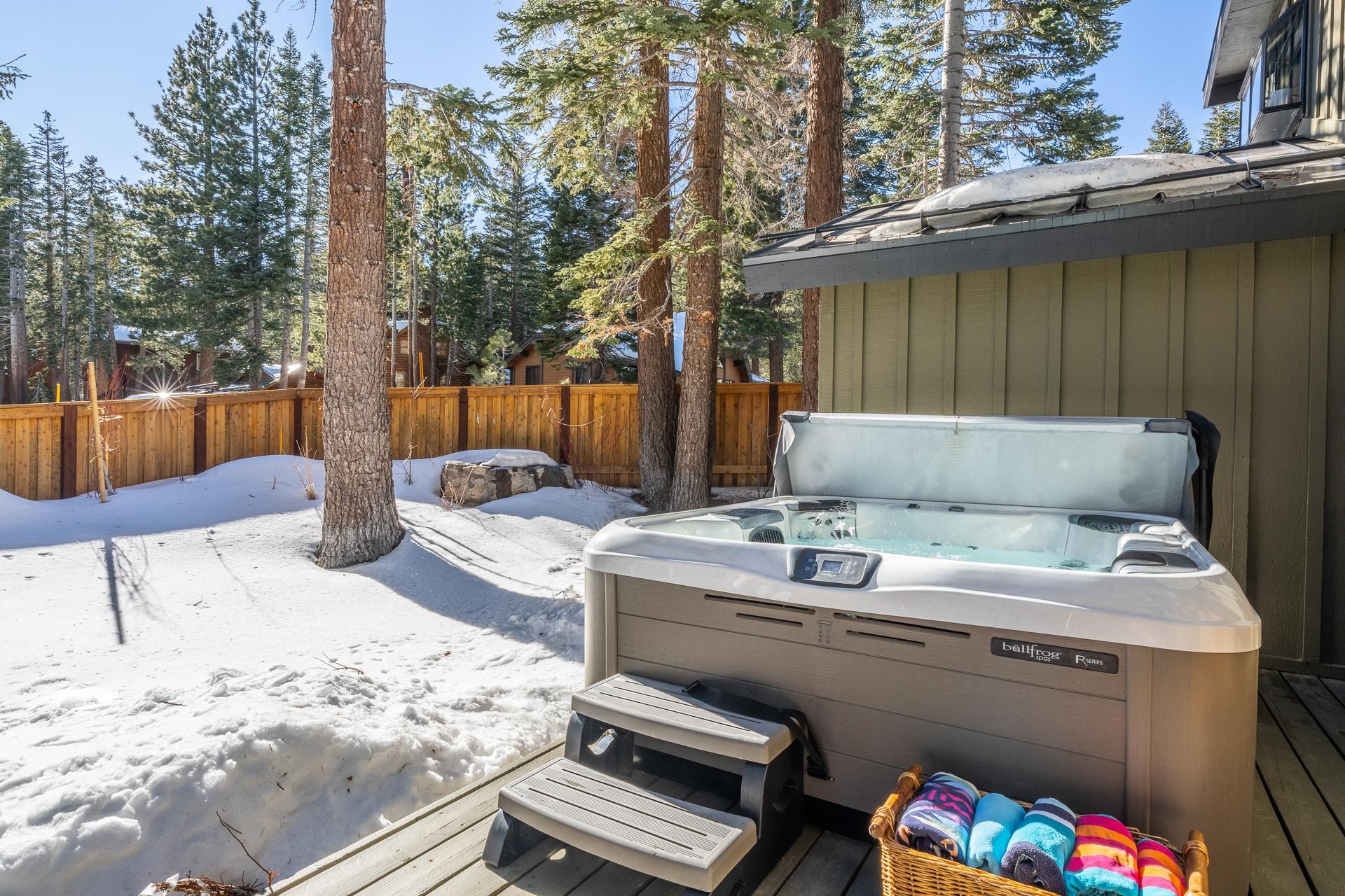 45 Tyrol Ln