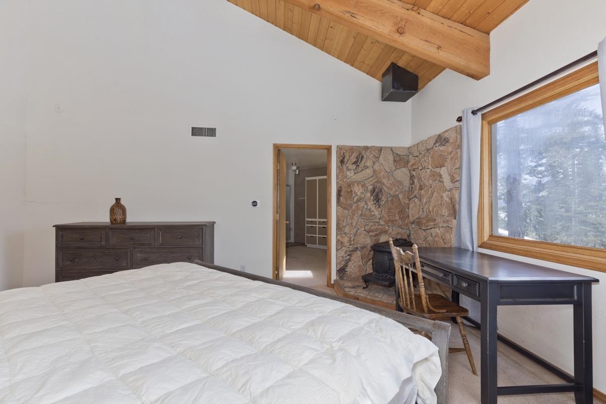 103 Zurs Ct