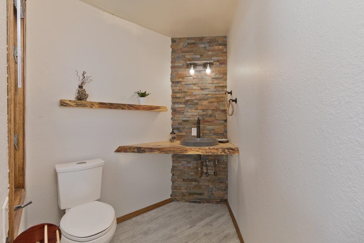 103 Zurs Ct