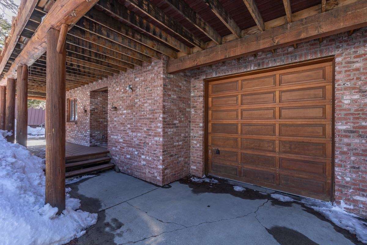 72 Rainbow Ln