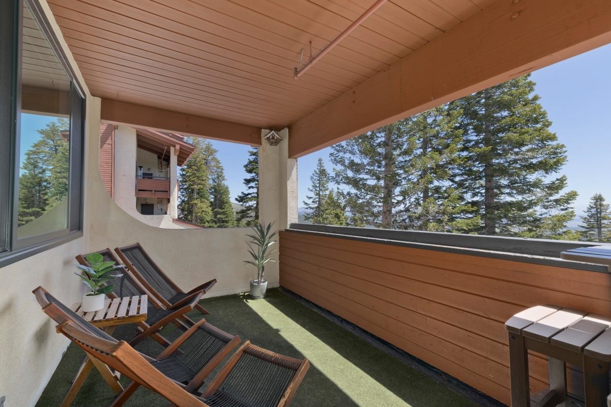 20 Bridges Ln #107