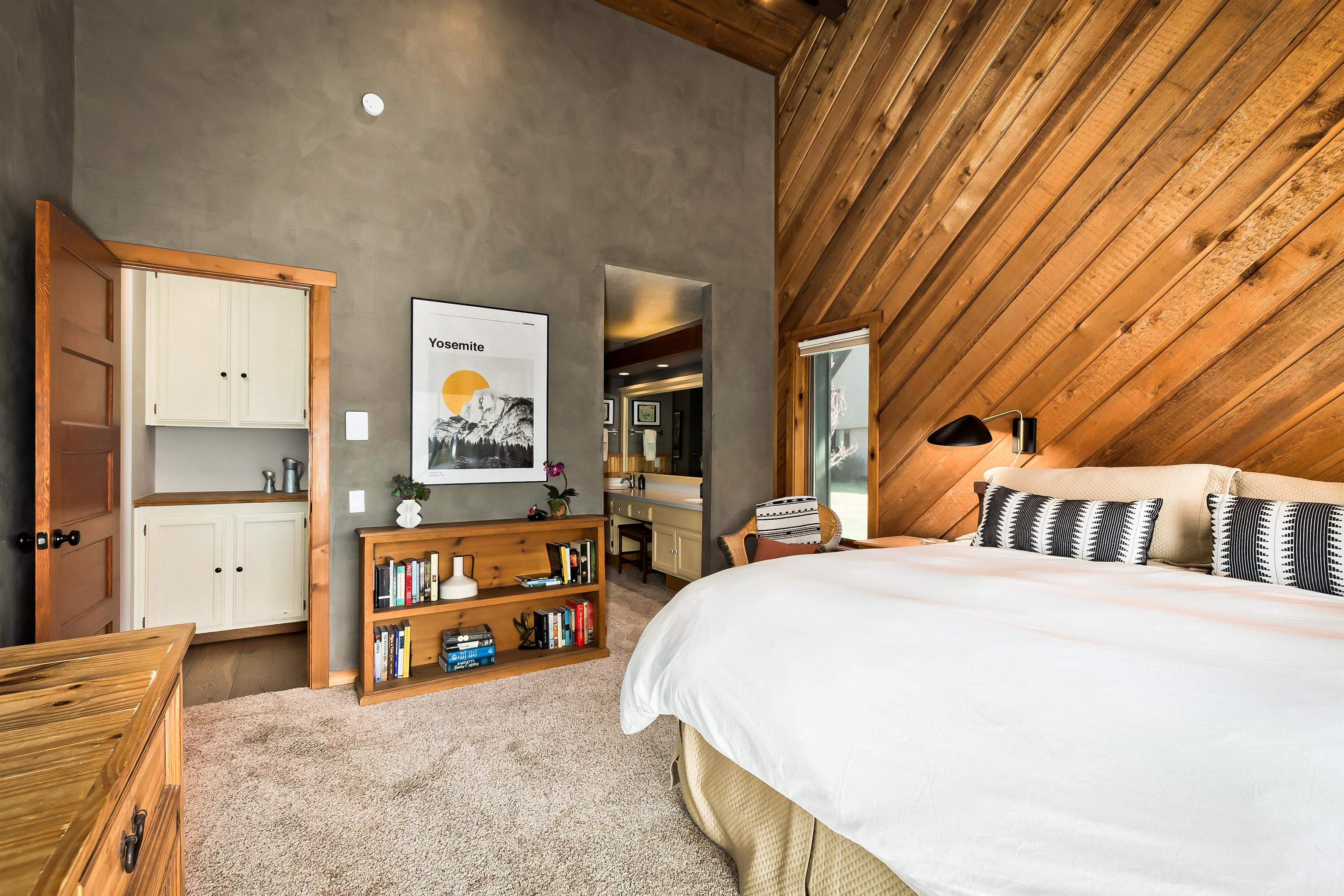 218 Solitude Unit: Snowcreek II 218