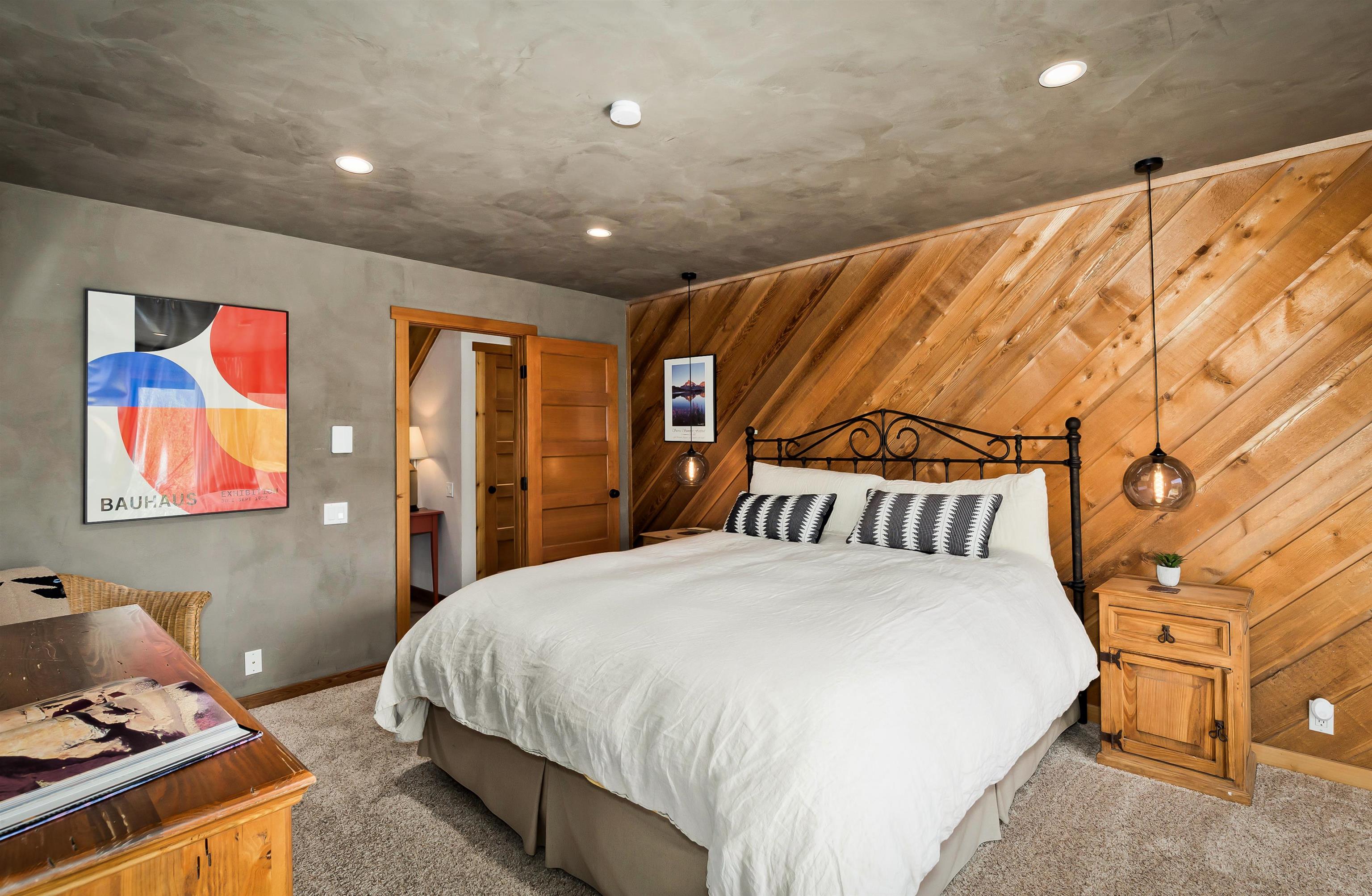 218 Solitude Unit: Snowcreek II 218