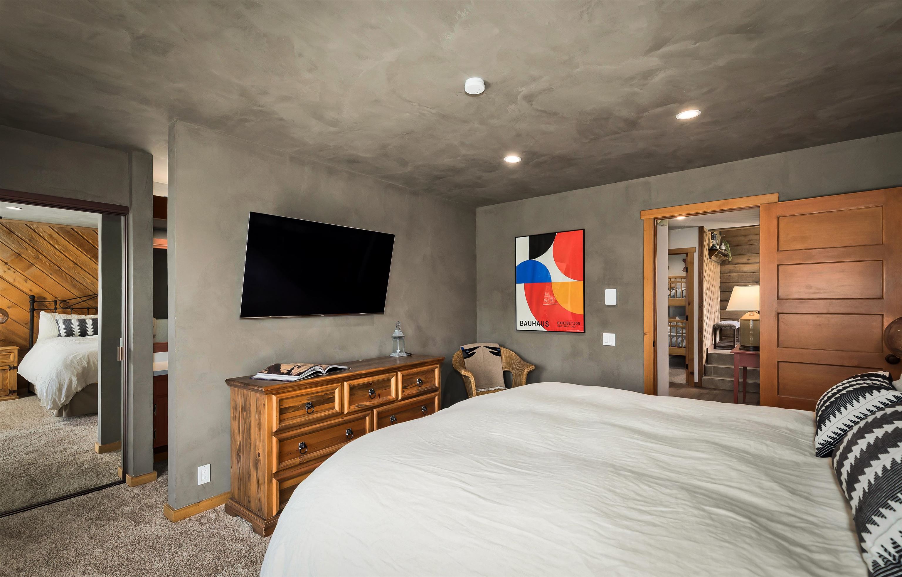 218 Solitude Unit: Snowcreek II 218