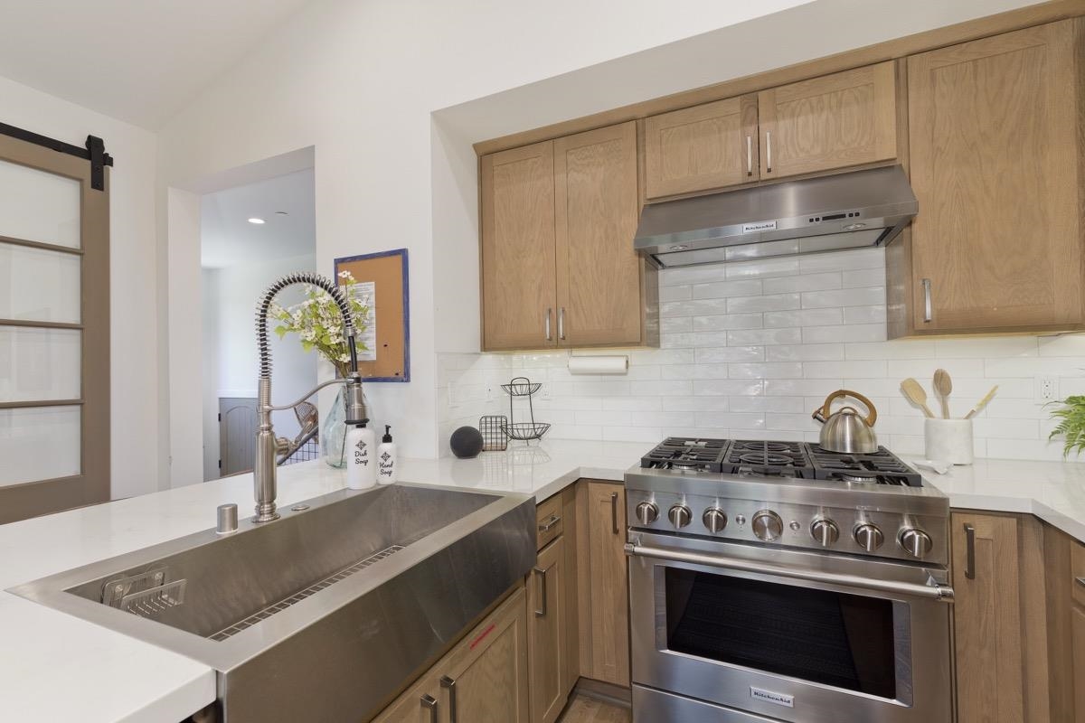 1601 Clear Creek Rd Unit: Creekhouse 1601