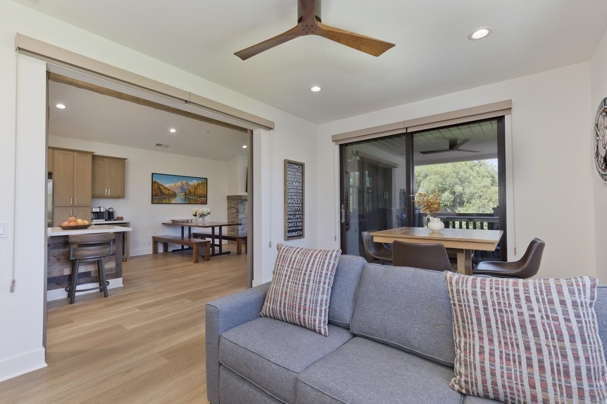 1601 Clear Creek Rd Unit: Creekhouse 1601