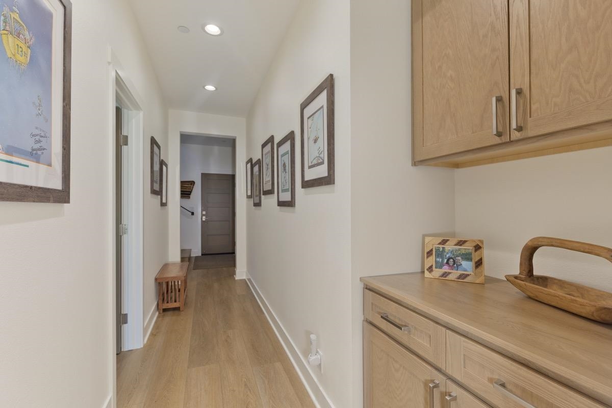 1601 Clear Creek Rd Unit: Creekhouse 1601