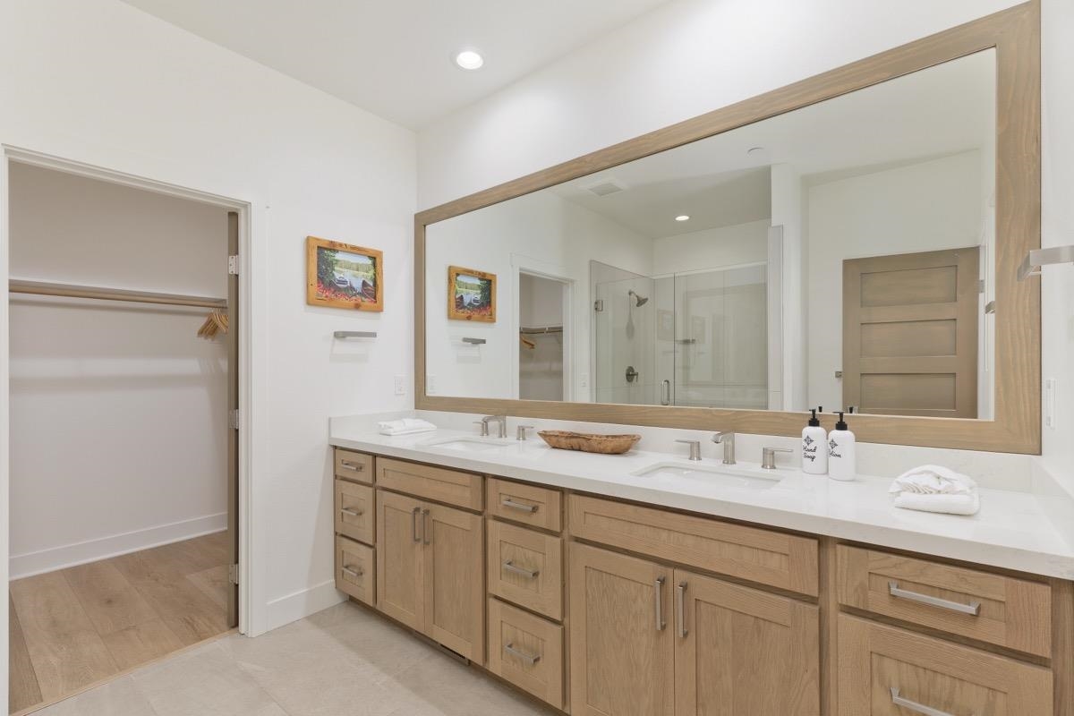 1601 Clear Creek Rd Unit: Creekhouse 1601
