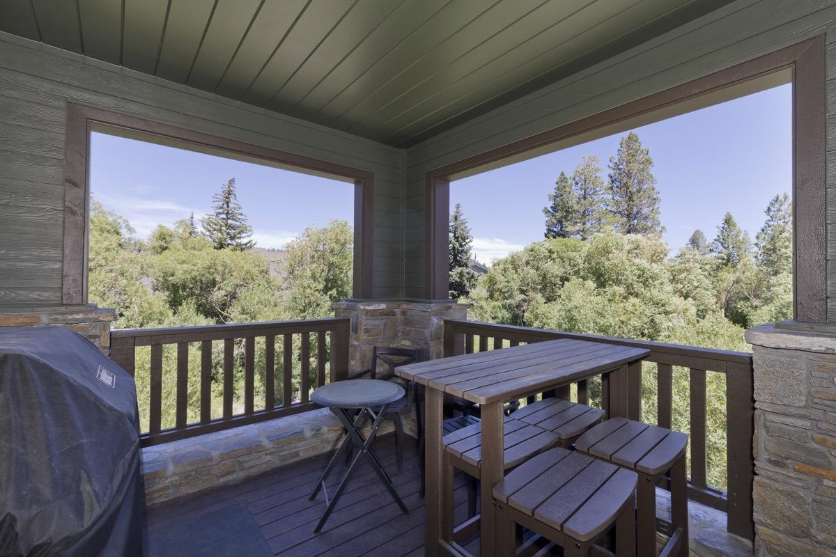 1601 Clear Creek Rd Unit: Creekhouse 1601