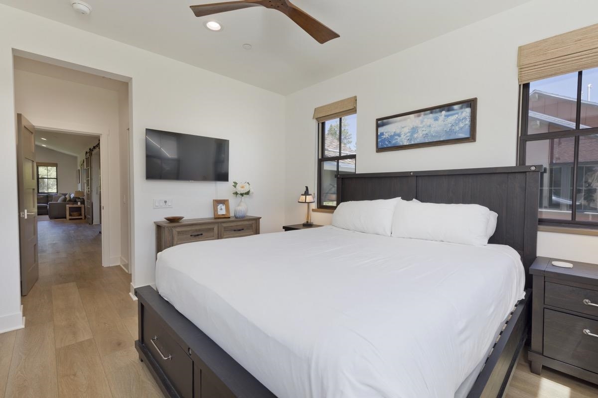 1601 Clear Creek Rd Unit: Creekhouse 1601