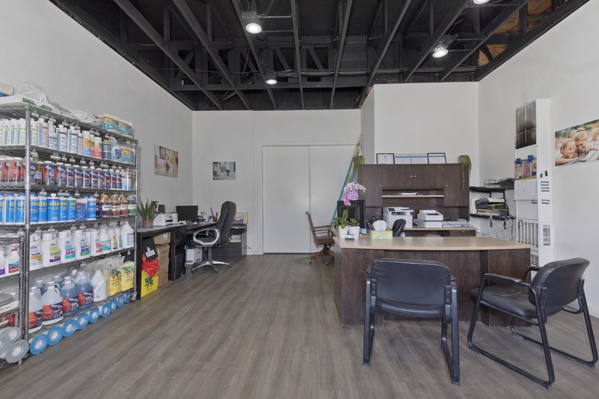 100 Sierra Park Rd S1