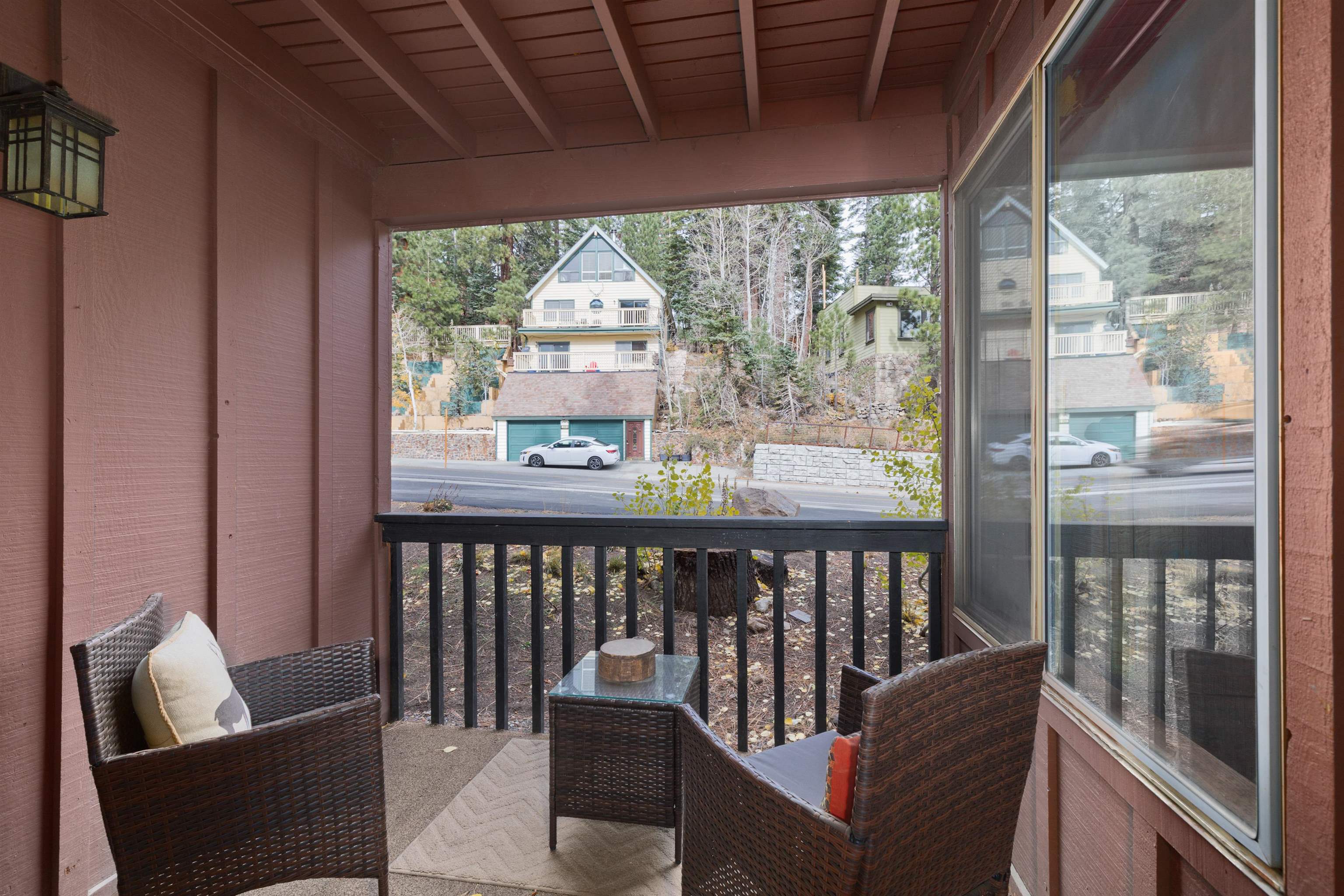 221 Canyon Blvd #102