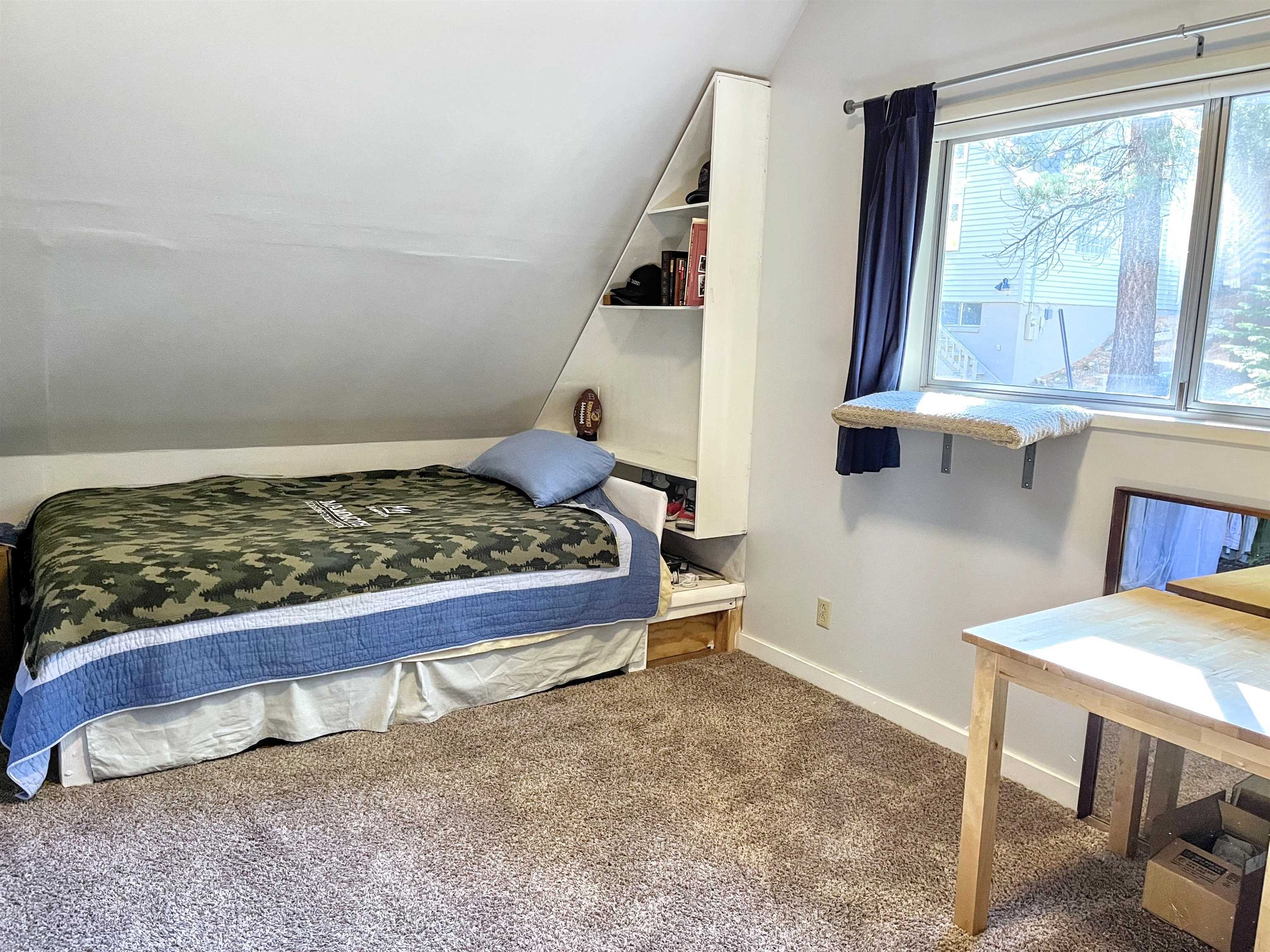 181 Rainbow Street Unit: 20