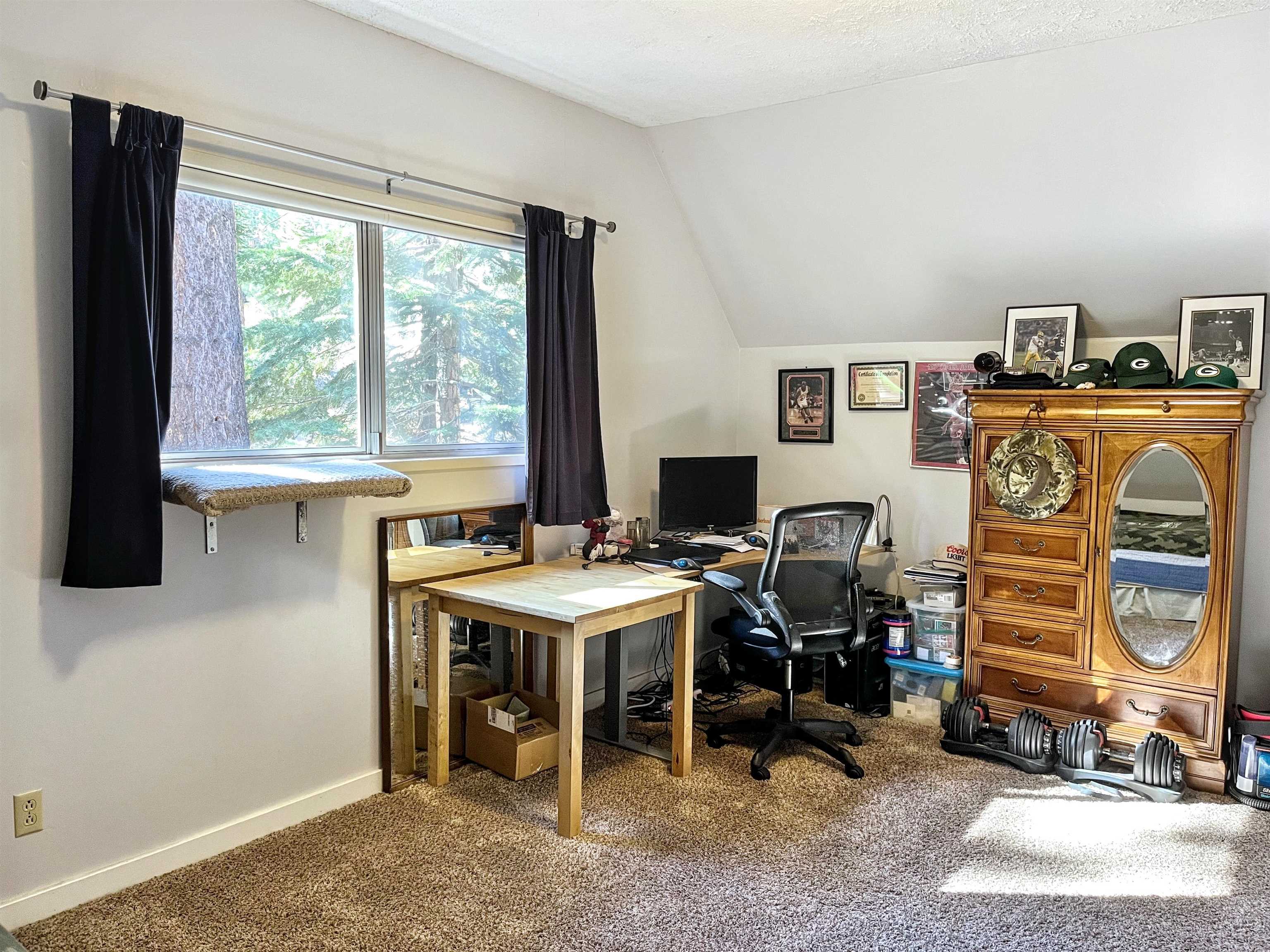 181 Rainbow Street Unit: 20