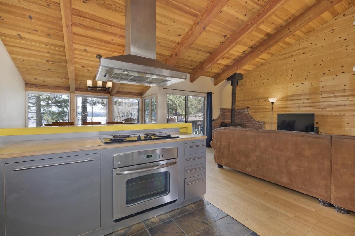 3199 Chateau Rd 22