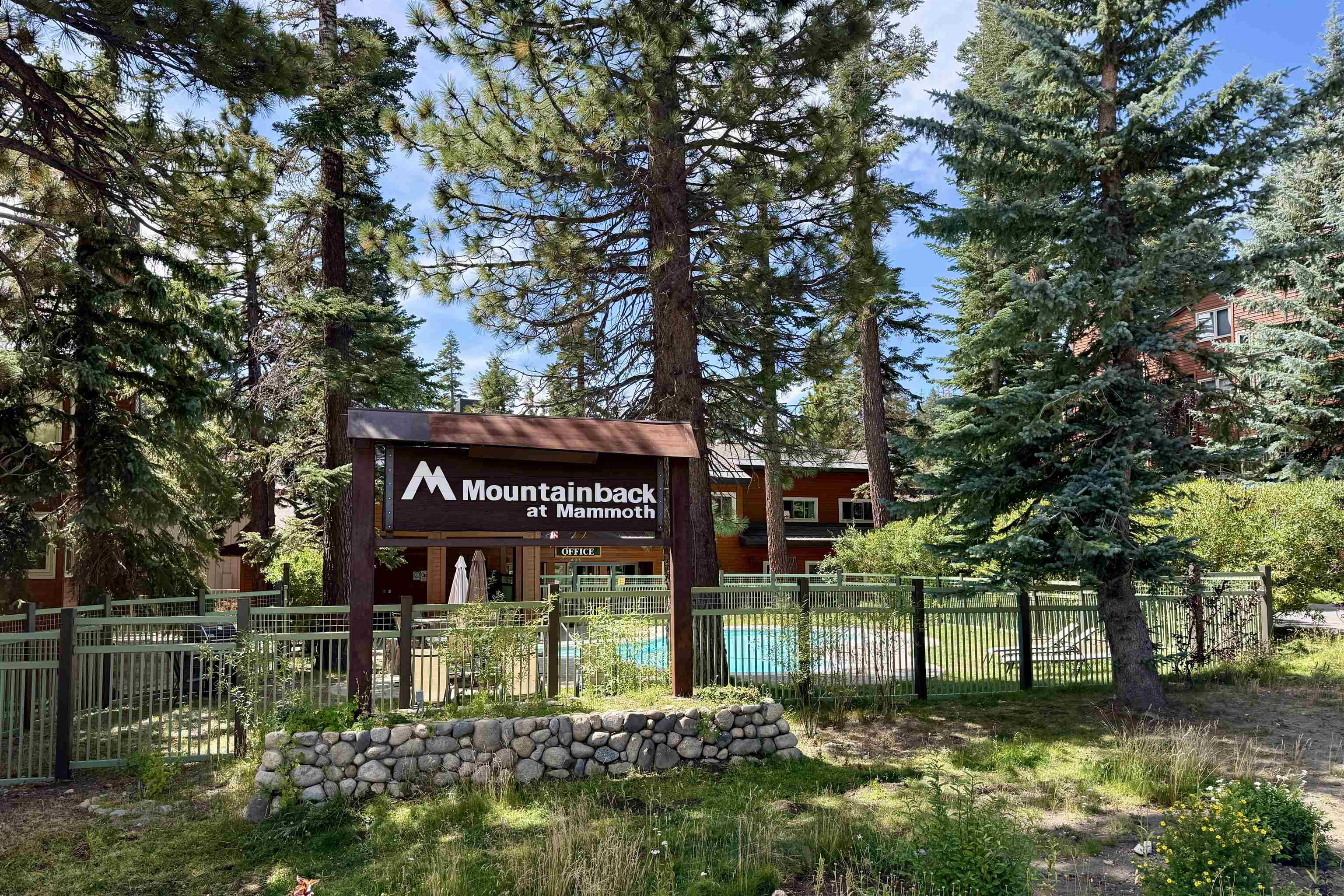 435 Lakeview #63