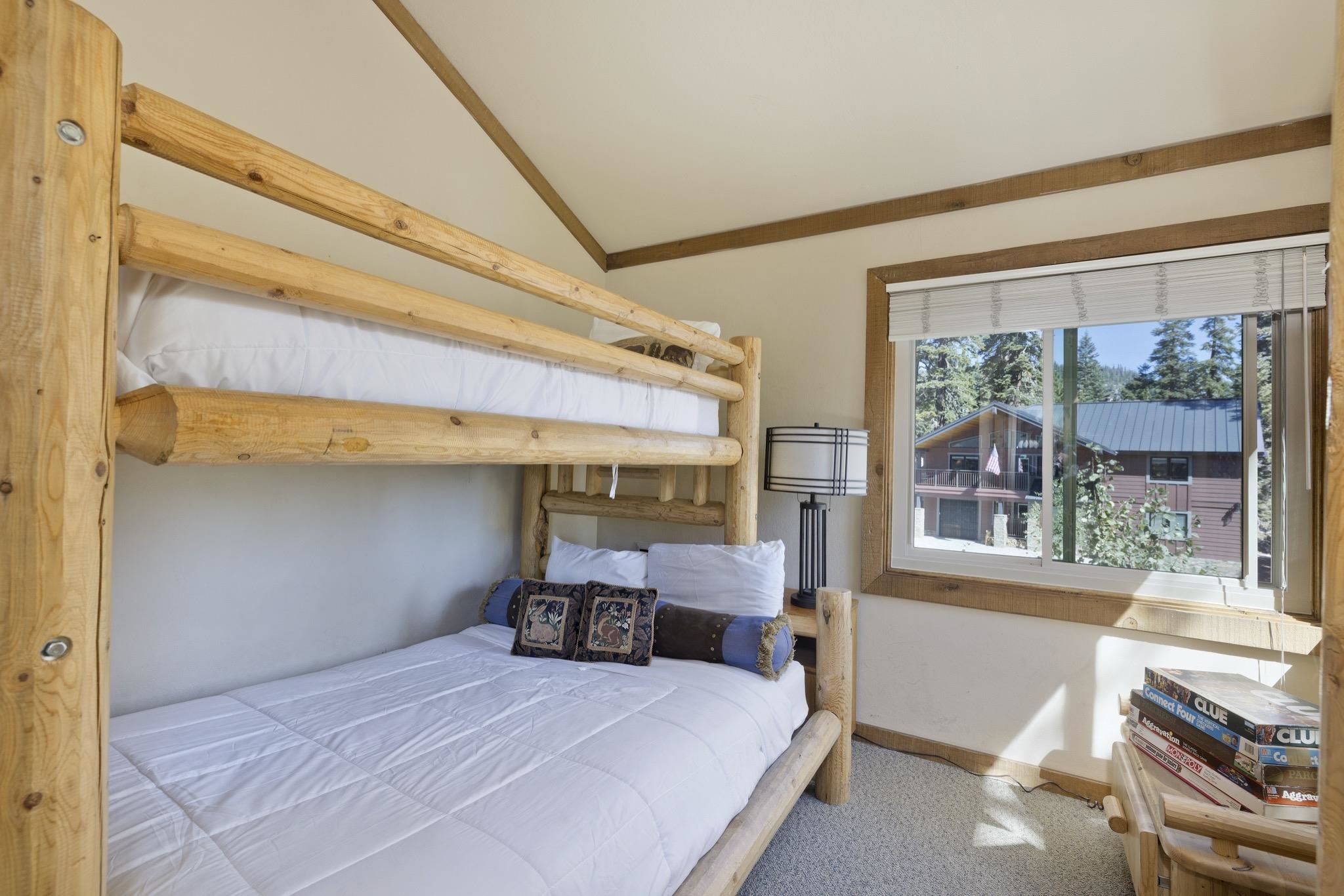 435 Lakeview #63