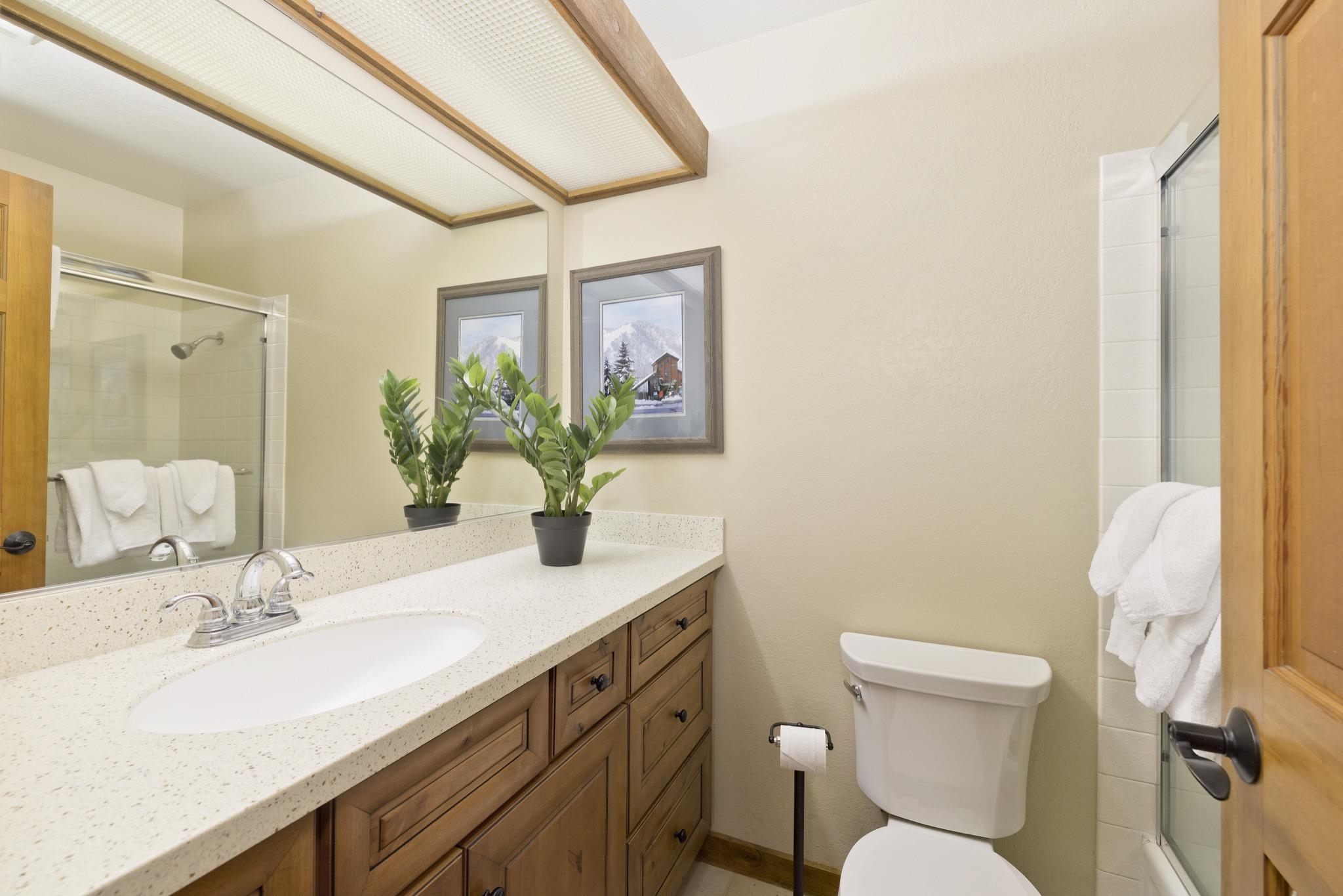 435 Lakeview #63