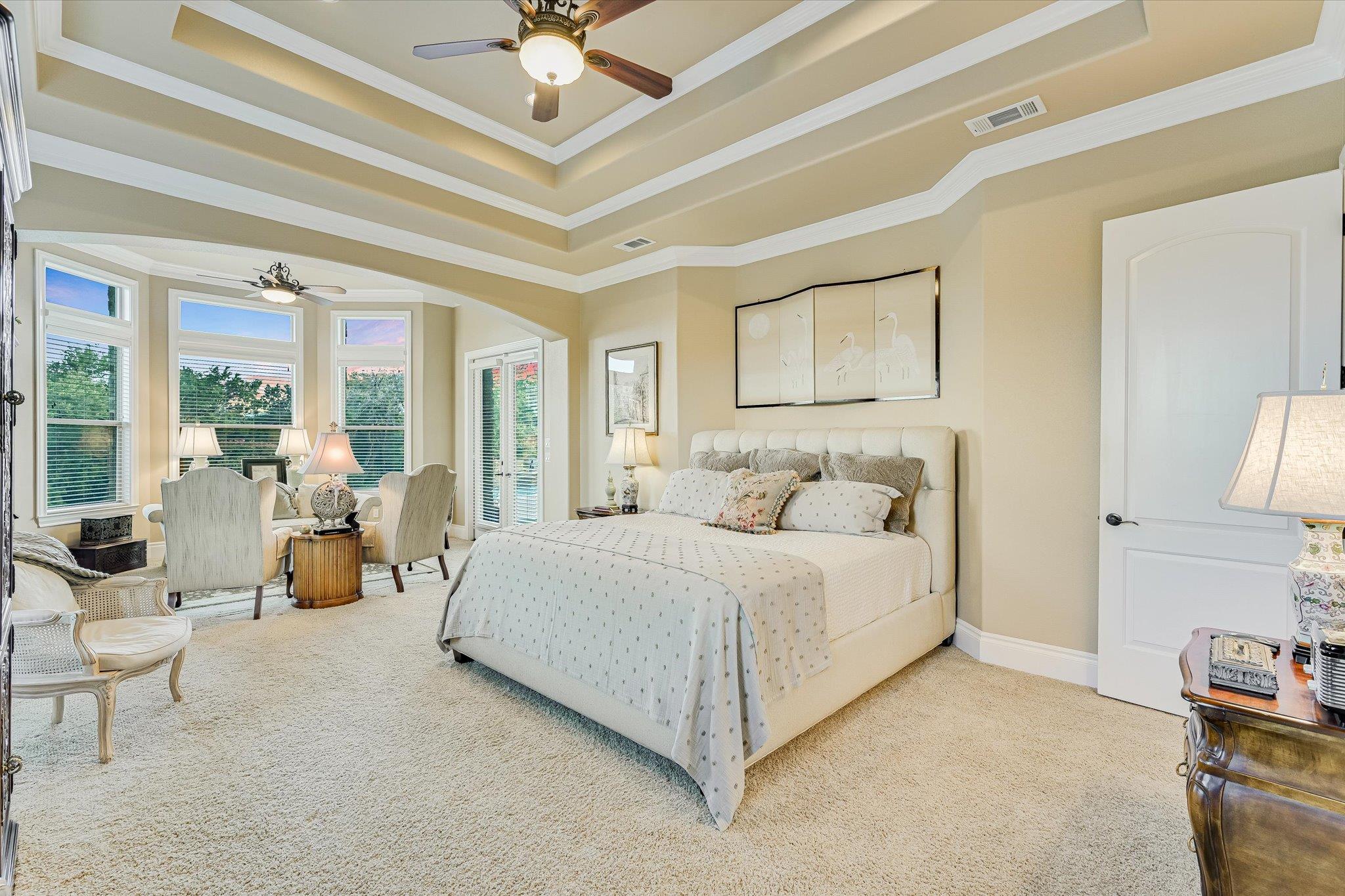 124 Walnut Tree LOOP