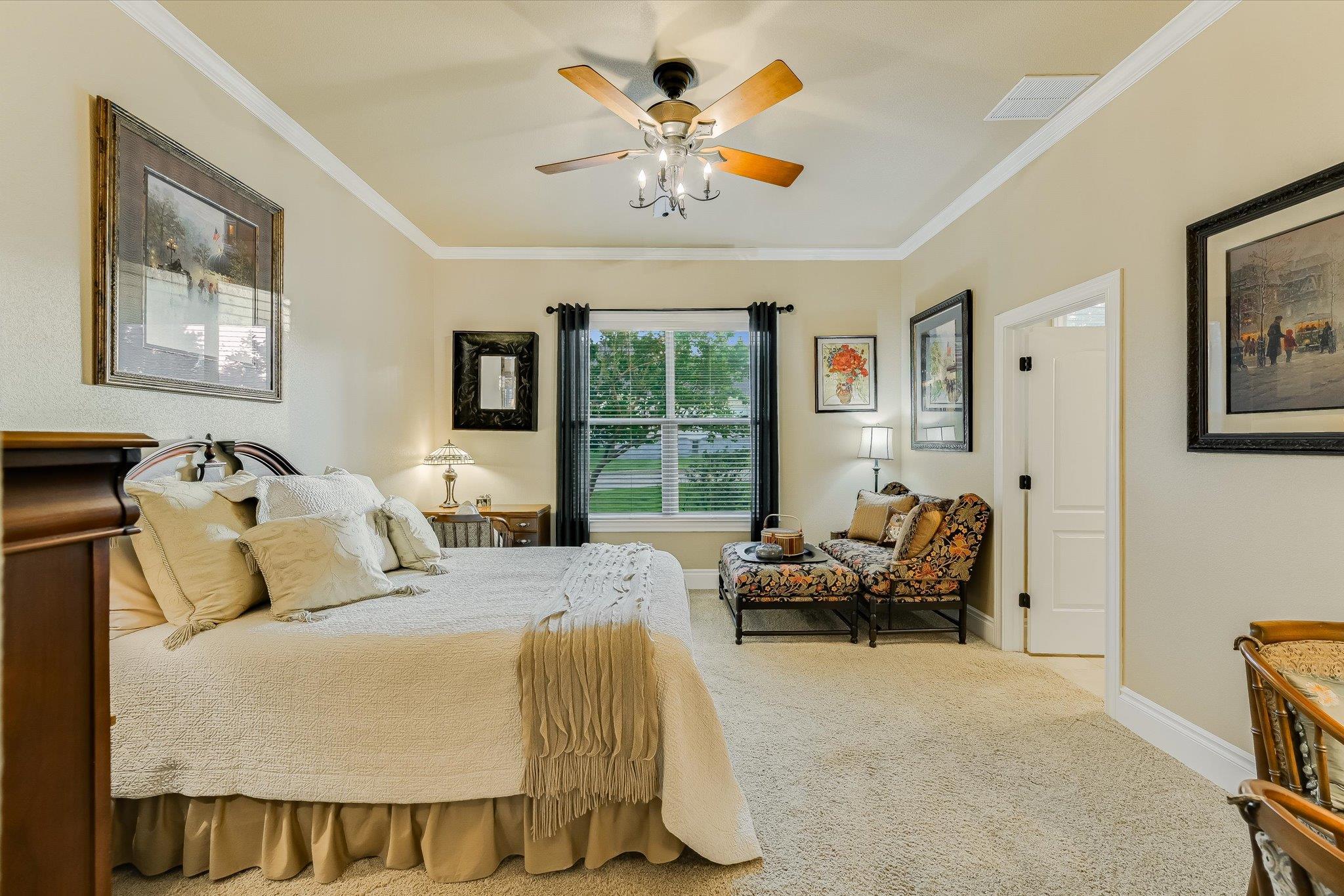 124 Walnut Tree LOOP
