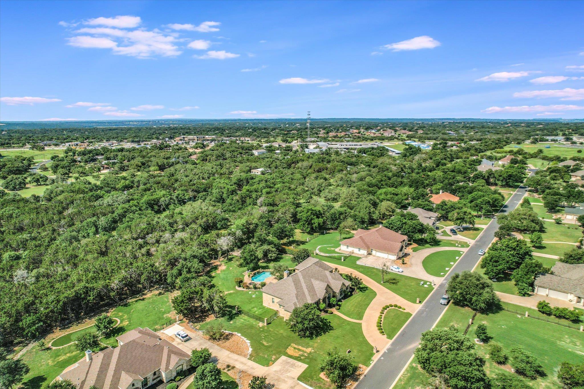 124 Walnut Tree LOOP